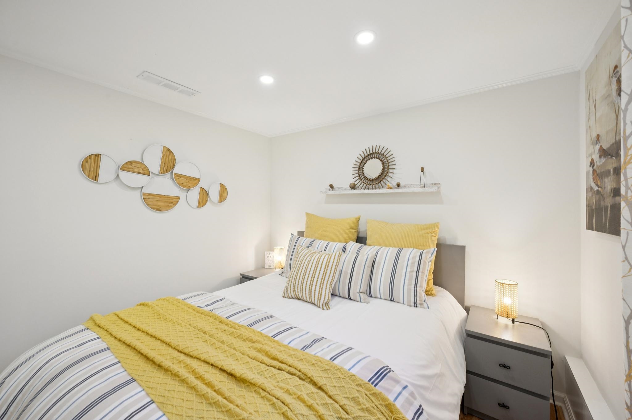 Detail Gallery Image 44 of 54 For 225 E Richmond Ave, Richmond,  CA 94801 - 3 Beds | 2/1 Baths