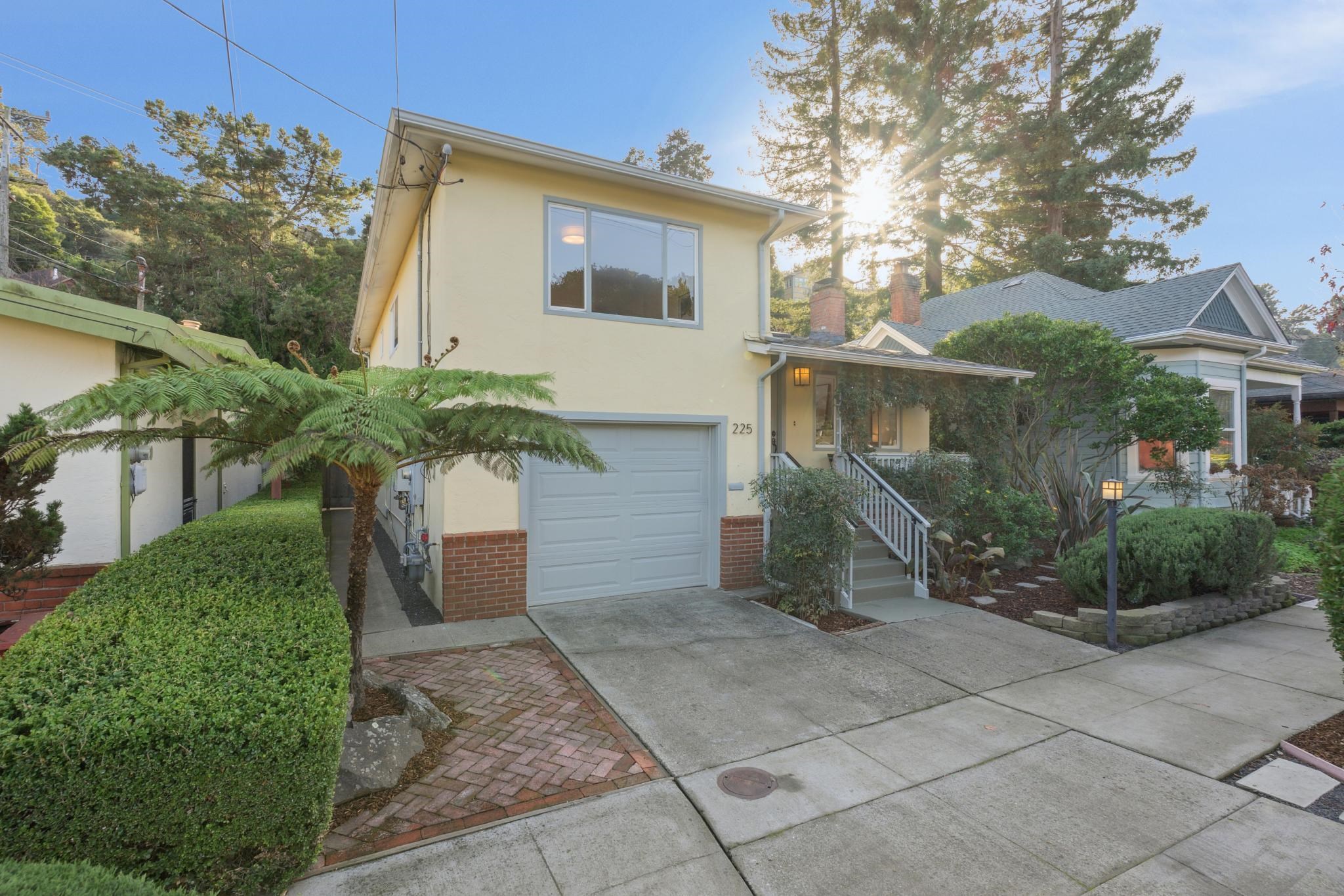 Detail Gallery Image 45 of 54 For 225 E Richmond Ave, Richmond,  CA 94801 - 3 Beds | 2/1 Baths