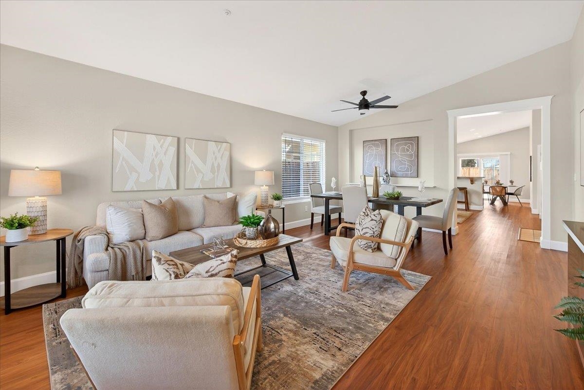 Detail Gallery Image 3 of 28 For 6449 Aspenwood Way, Livermore,  CA 94551 - 3 Beds | 2 Baths