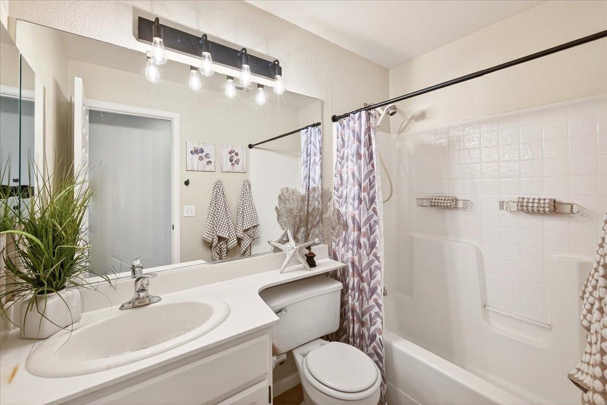 Detail Gallery Image 23 of 28 For 6449 Aspenwood Way, Livermore,  CA 94551 - 3 Beds | 2 Baths