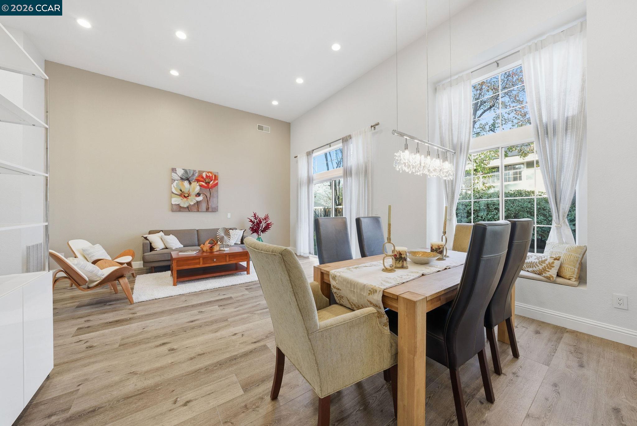 Detail Gallery Image 11 of 41 For 300 Bonaire Ct, Danville,  CA 94506-1414 - 3 Beds | 2 Baths