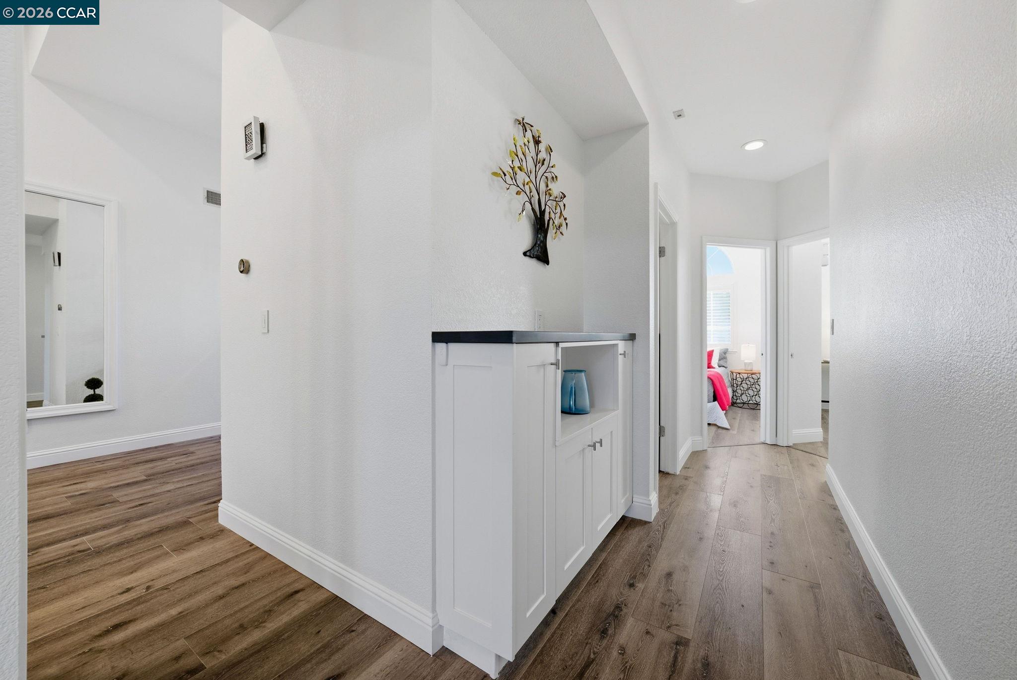 Detail Gallery Image 16 of 41 For 300 Bonaire Ct, Danville,  CA 94506-1414 - 3 Beds | 2 Baths