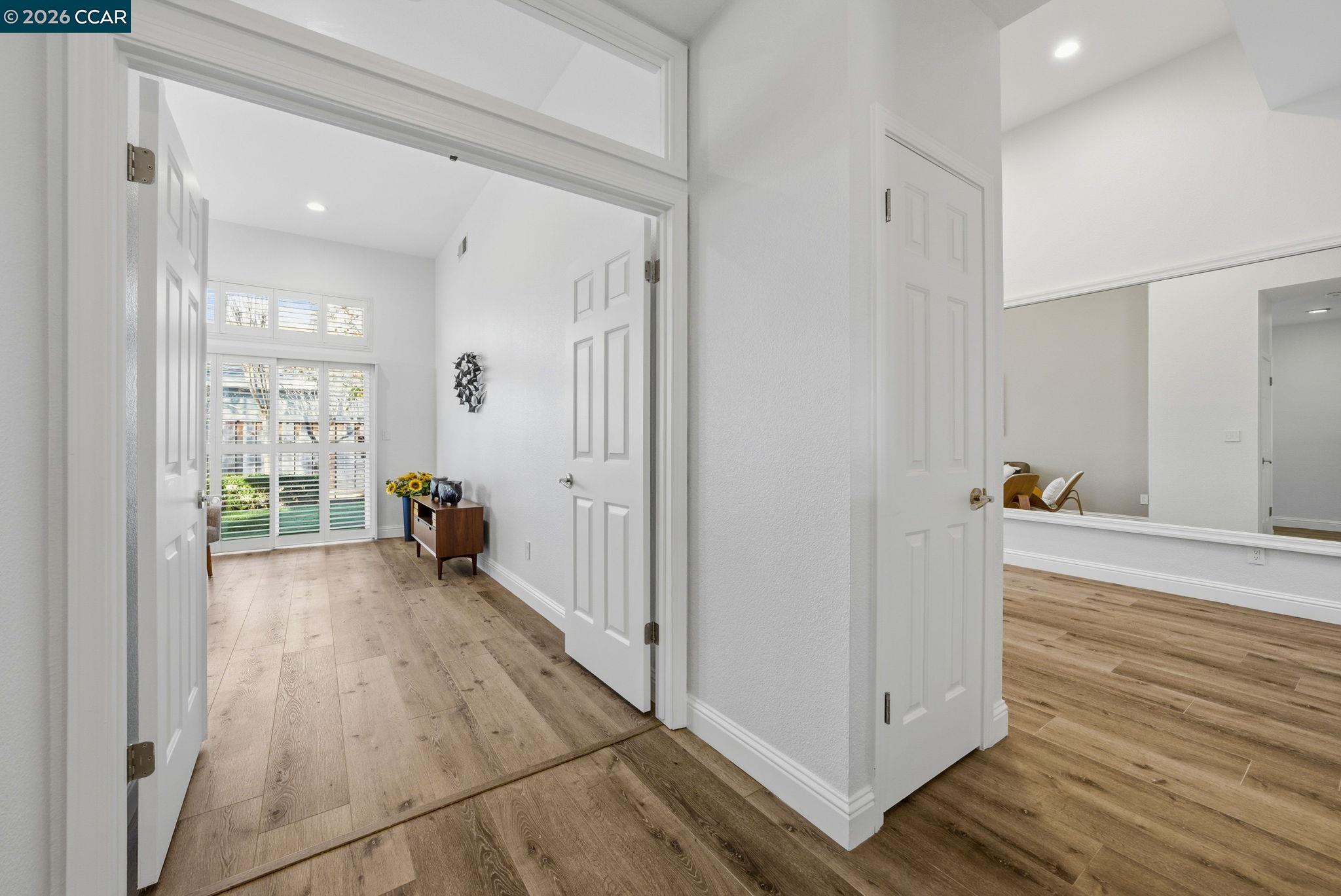 Detail Gallery Image 17 of 41 For 300 Bonaire Ct, Danville,  CA 94506-1414 - 3 Beds | 2 Baths