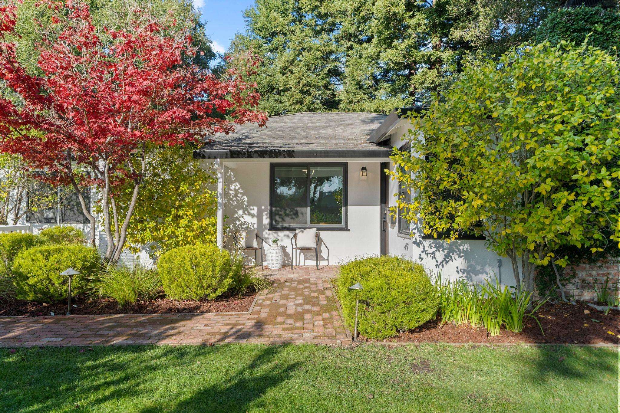 Detail Gallery Image 37 of 46 For 108 Durham St, Menlo Park,  CA 94025 - 3 Beds | 2 Baths