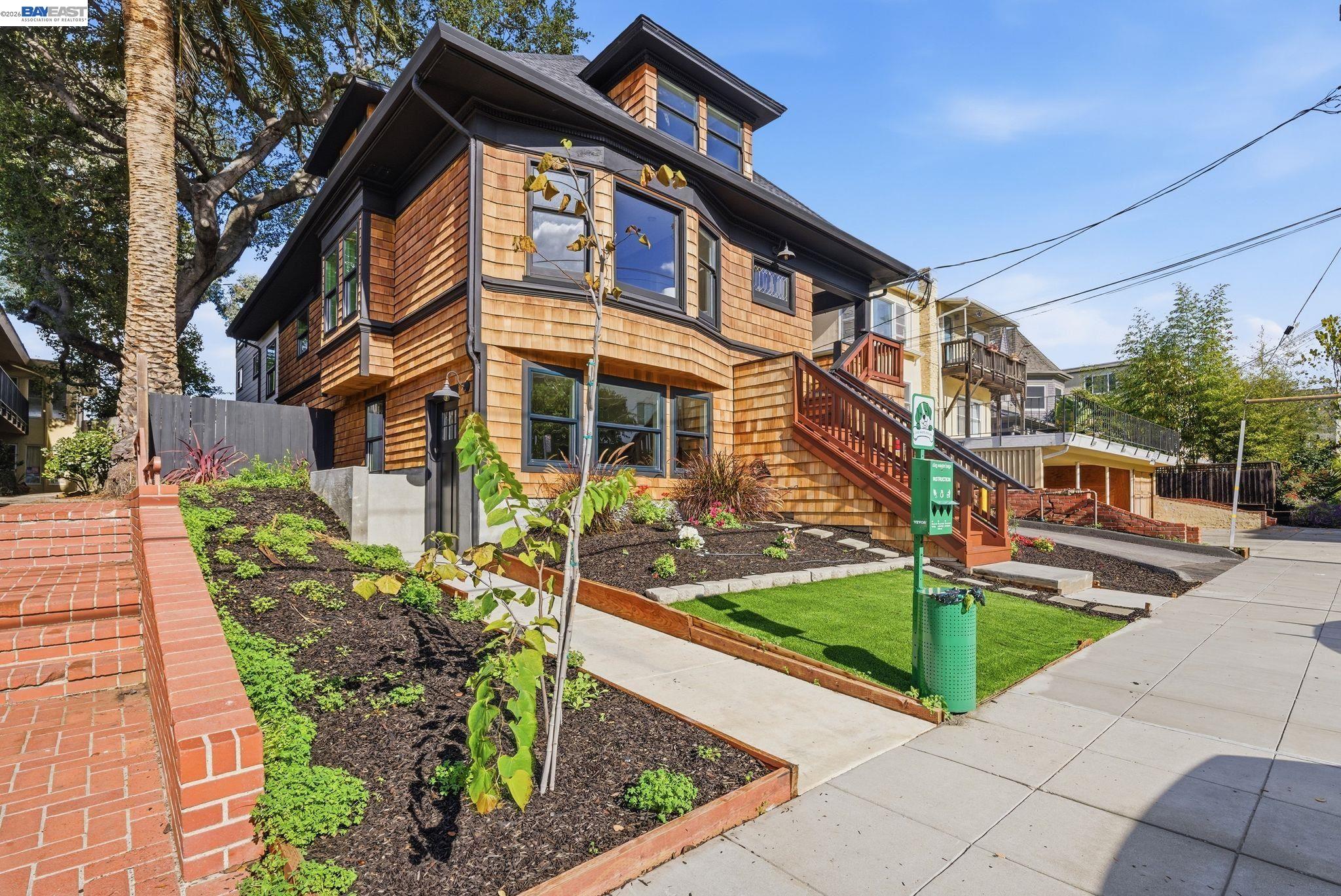 Detail Gallery Image 44 of 52 For 335 Hanover Ave, Oakland,  CA 94606 - 7 Beds | 6 Baths