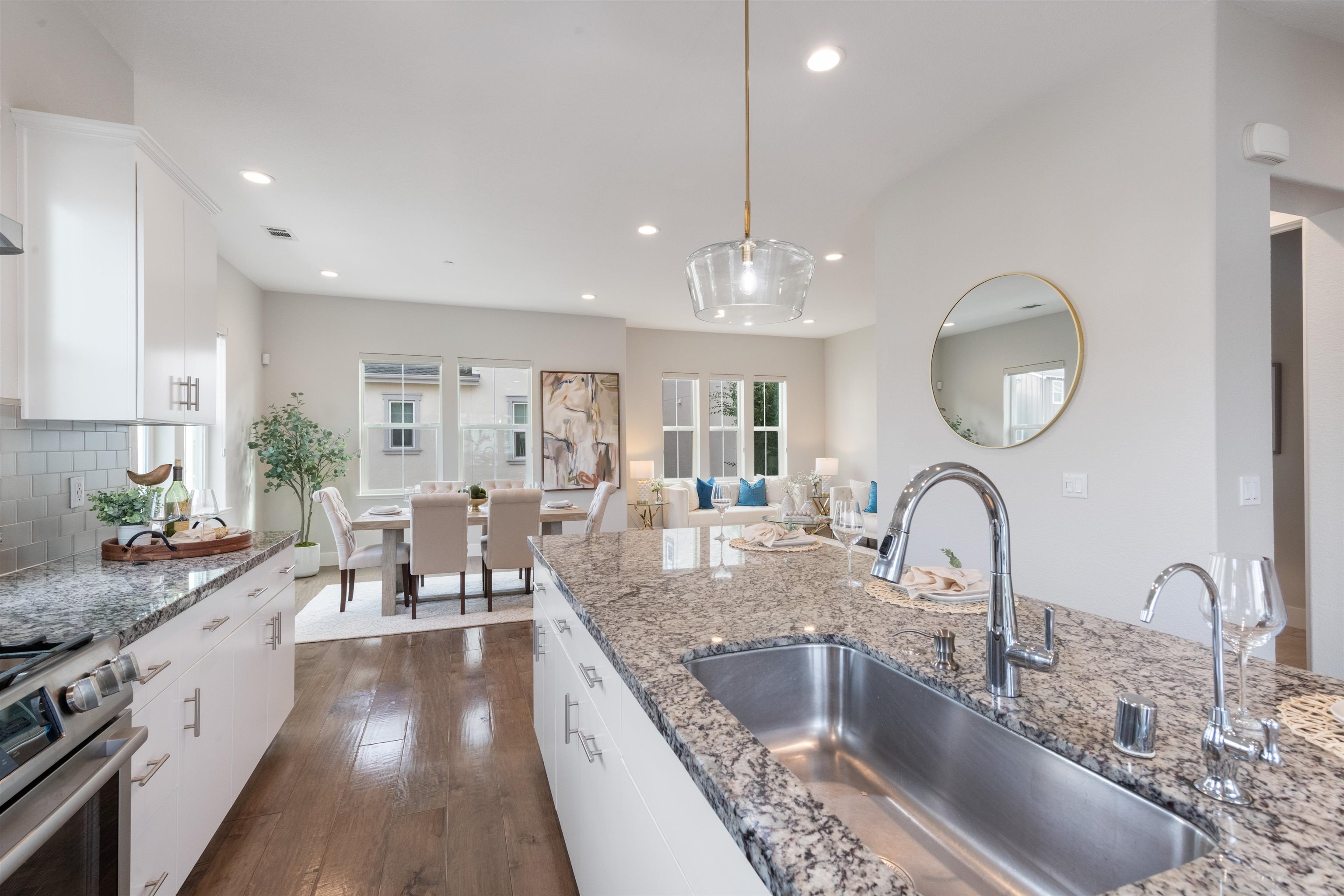 Detail Gallery Image 8 of 35 For 4371 Panorama Dr, Dublin,  CA 94568 - 3 Beds | 2/1 Baths