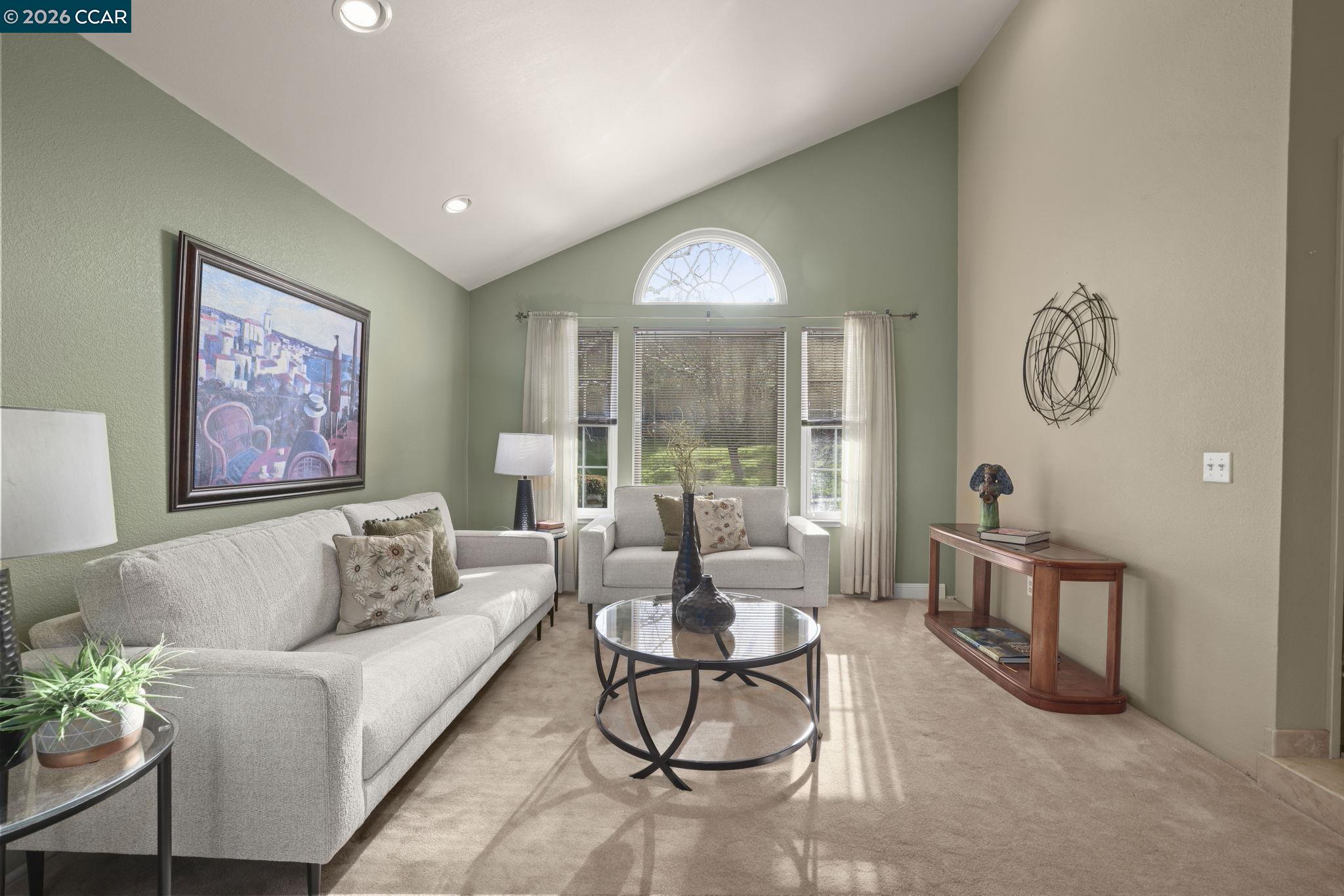 Detail Gallery Image 2 of 23 For 1109 Discovery Way, Concord,  CA 94521 - 3 Beds | 2 Baths