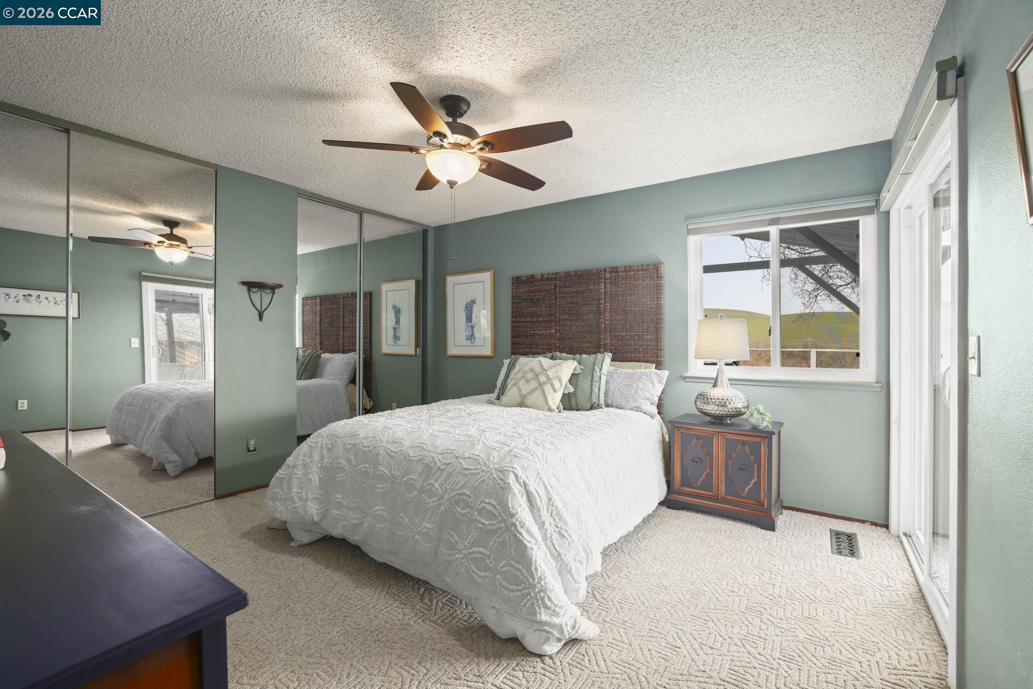 Detail Gallery Image 14 of 23 For 1109 Discovery Way, Concord,  CA 94521 - 3 Beds | 2 Baths