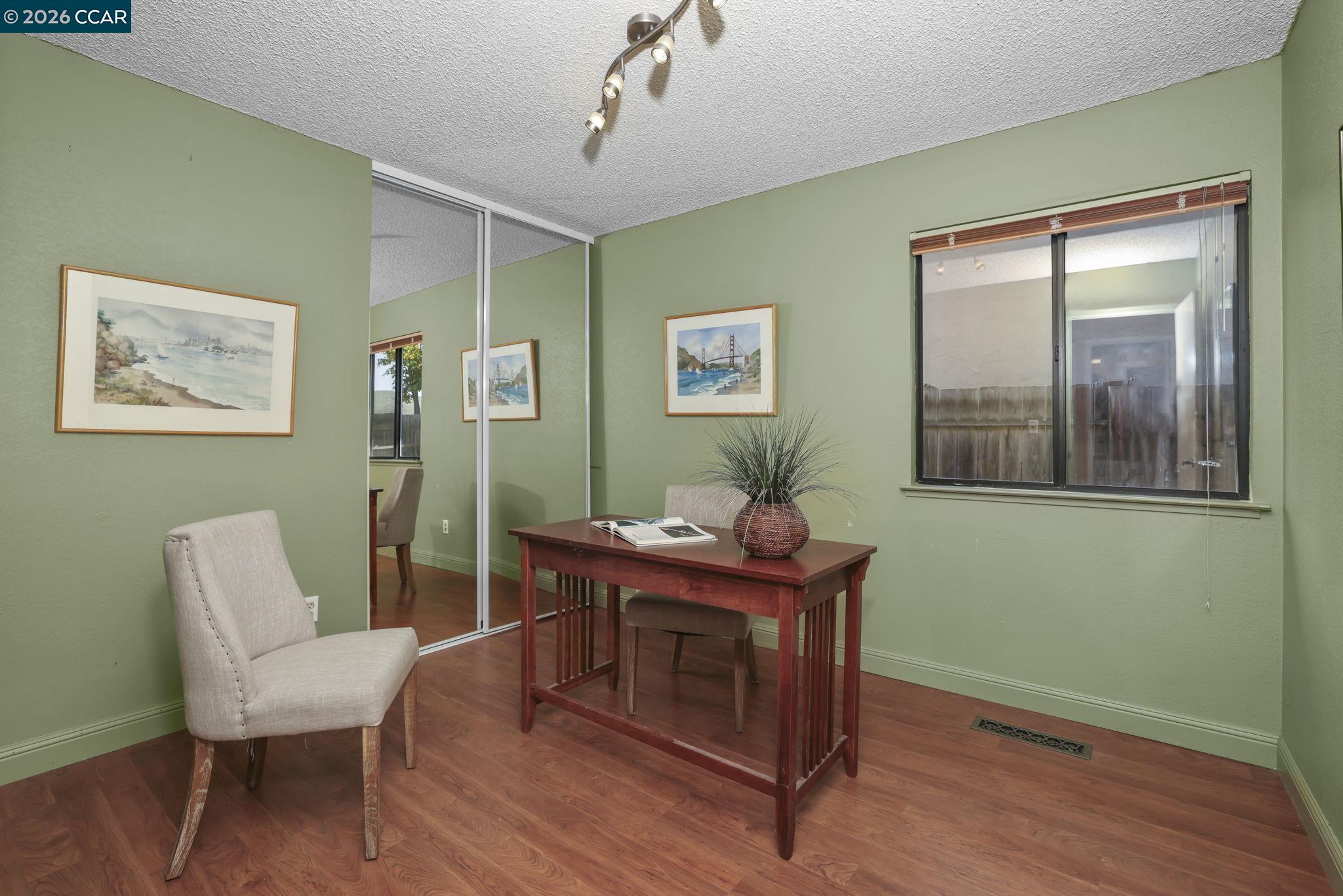 Detail Gallery Image 17 of 23 For 1109 Discovery Way, Concord,  CA 94521 - 3 Beds | 2 Baths