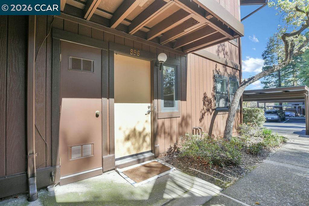 Detail Gallery Image 31 of 34 For 896 Camelback Place, Pleasant Hill,  CA 94523-1223 - 2 Beds | 2 Baths