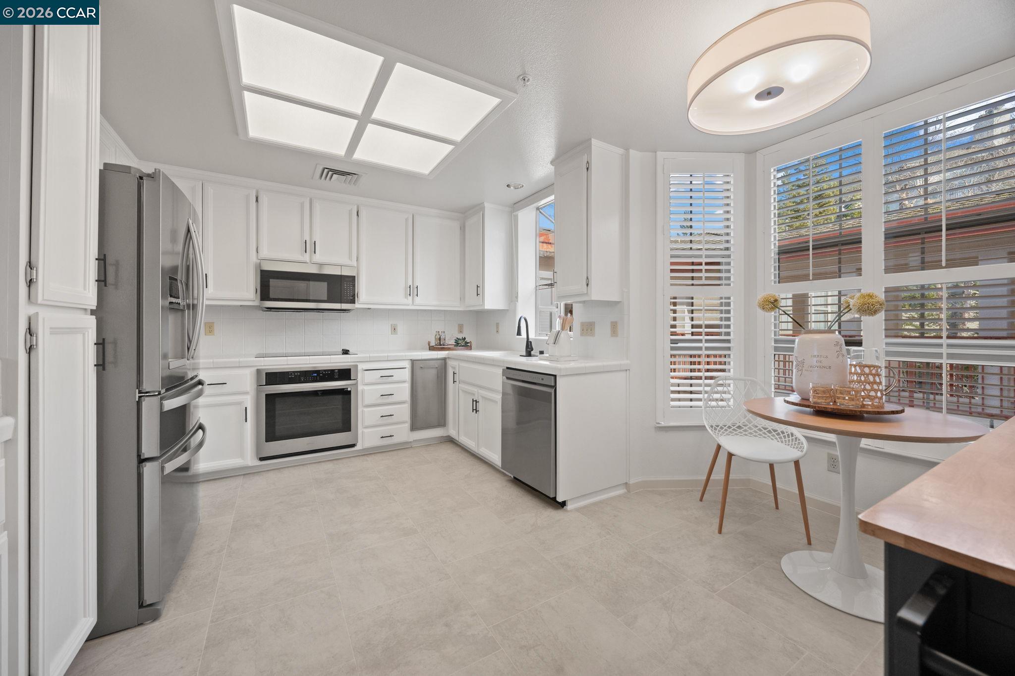 Photo #11: 41122666 Listing: Photo #11