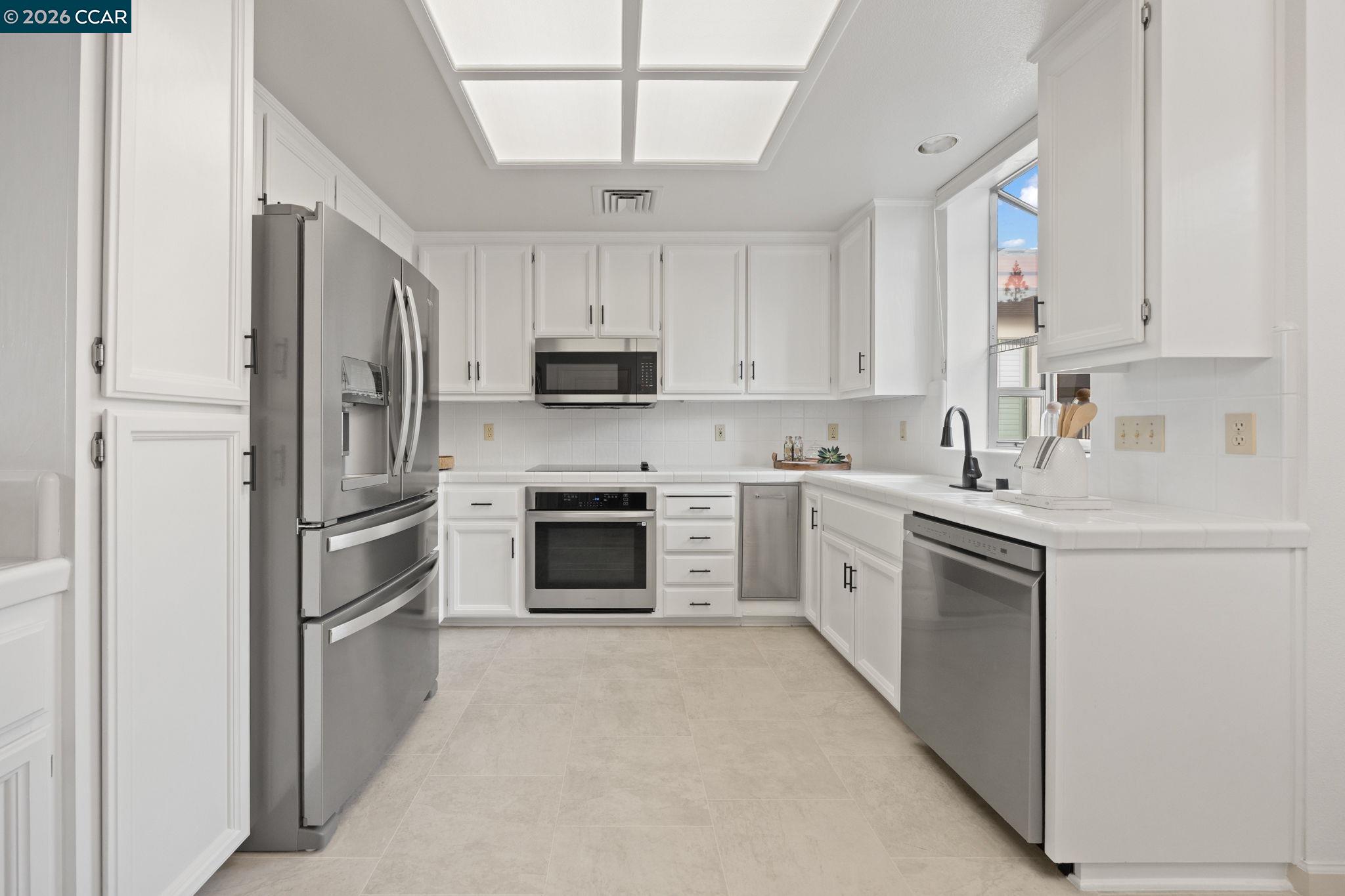 Photo #9: 41122666 Listing: Photo #9