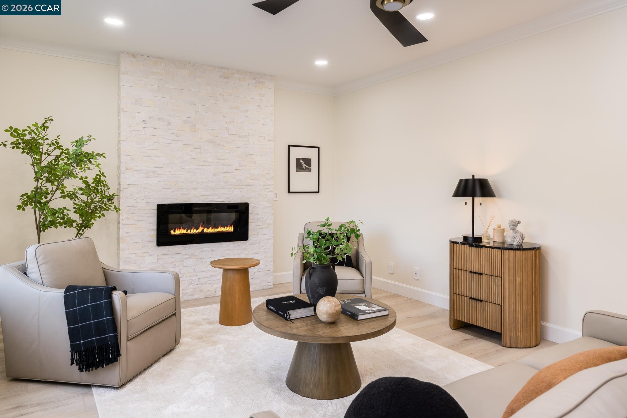 Detail Gallery Image 13 of 33 For 4847 Golden Road, Pleasanton,  CA 94566 - 4 Beds | 3 Baths