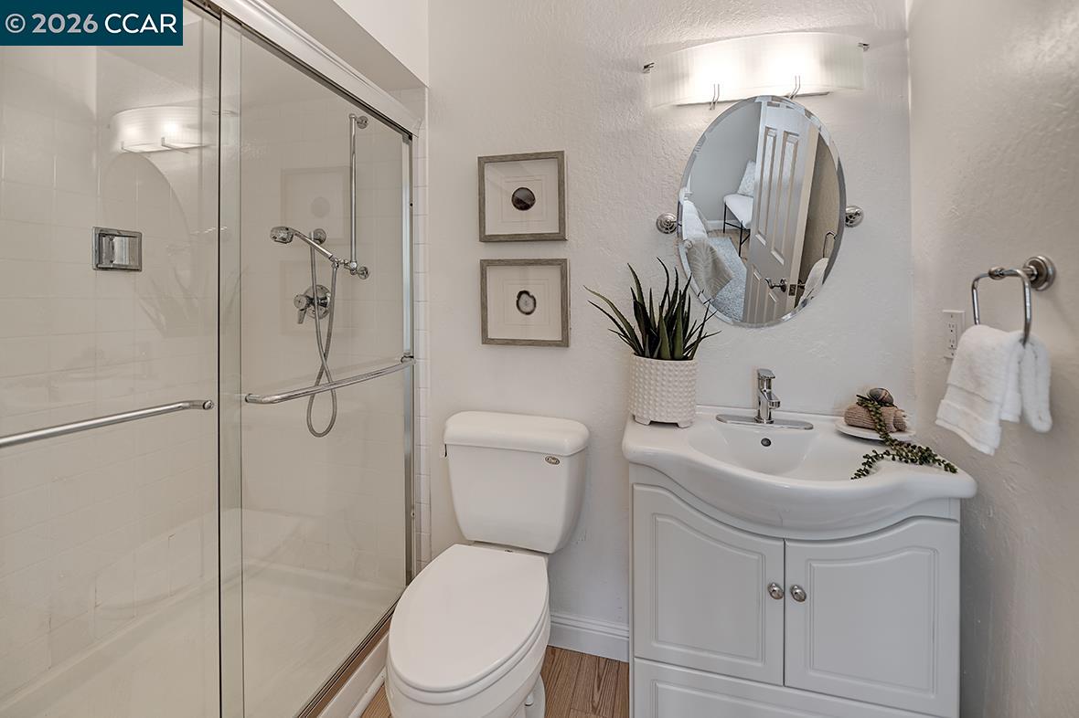 Detail Gallery Image 19 of 60 For 3437 Tice Creek Dr #1,  Walnut Creek,  CA 94595 - 3 Beds | 2 Baths