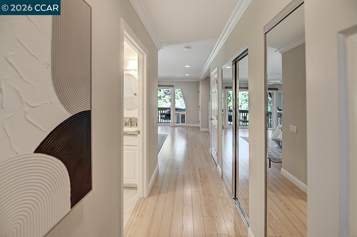 Detail Gallery Image 25 of 60 For 3437 Tice Creek Dr #1,  Walnut Creek,  CA 94595 - 3 Beds | 2 Baths