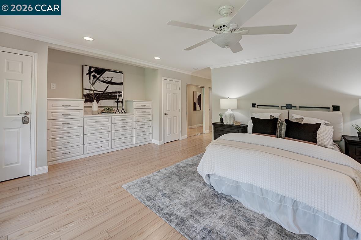 Detail Gallery Image 39 of 60 For 3437 Tice Creek Dr #1,  Walnut Creek,  CA 94595 - 3 Beds | 2 Baths