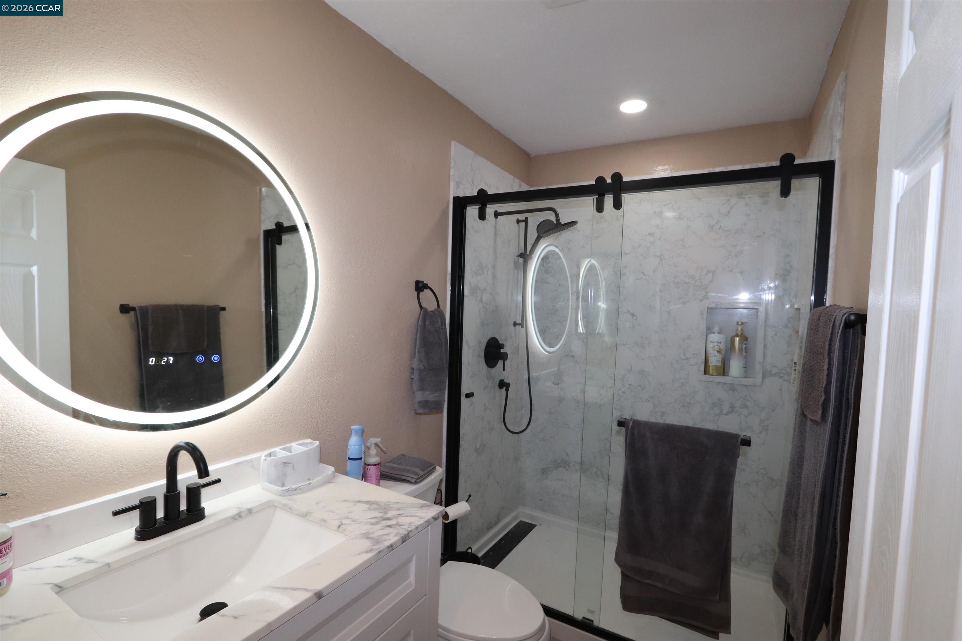 Photo #11: 41122673 Listing: Photo #11