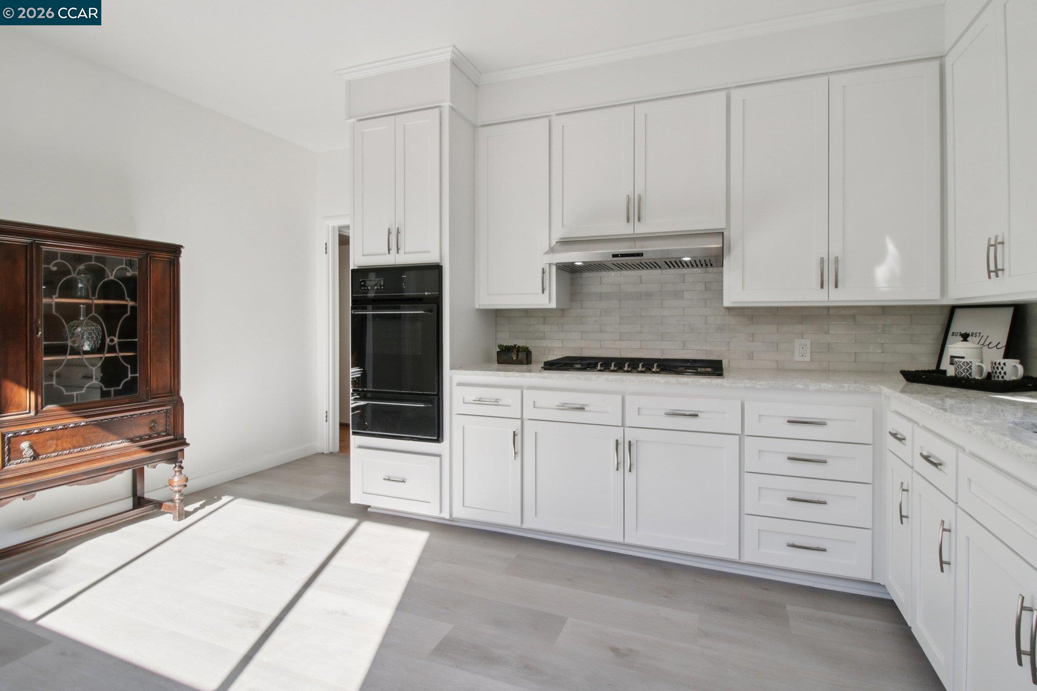 Detail Gallery Image 13 of 32 For 211 Delfino Ave, Richmond,  CA 94801 - 2 Beds | 1 Baths