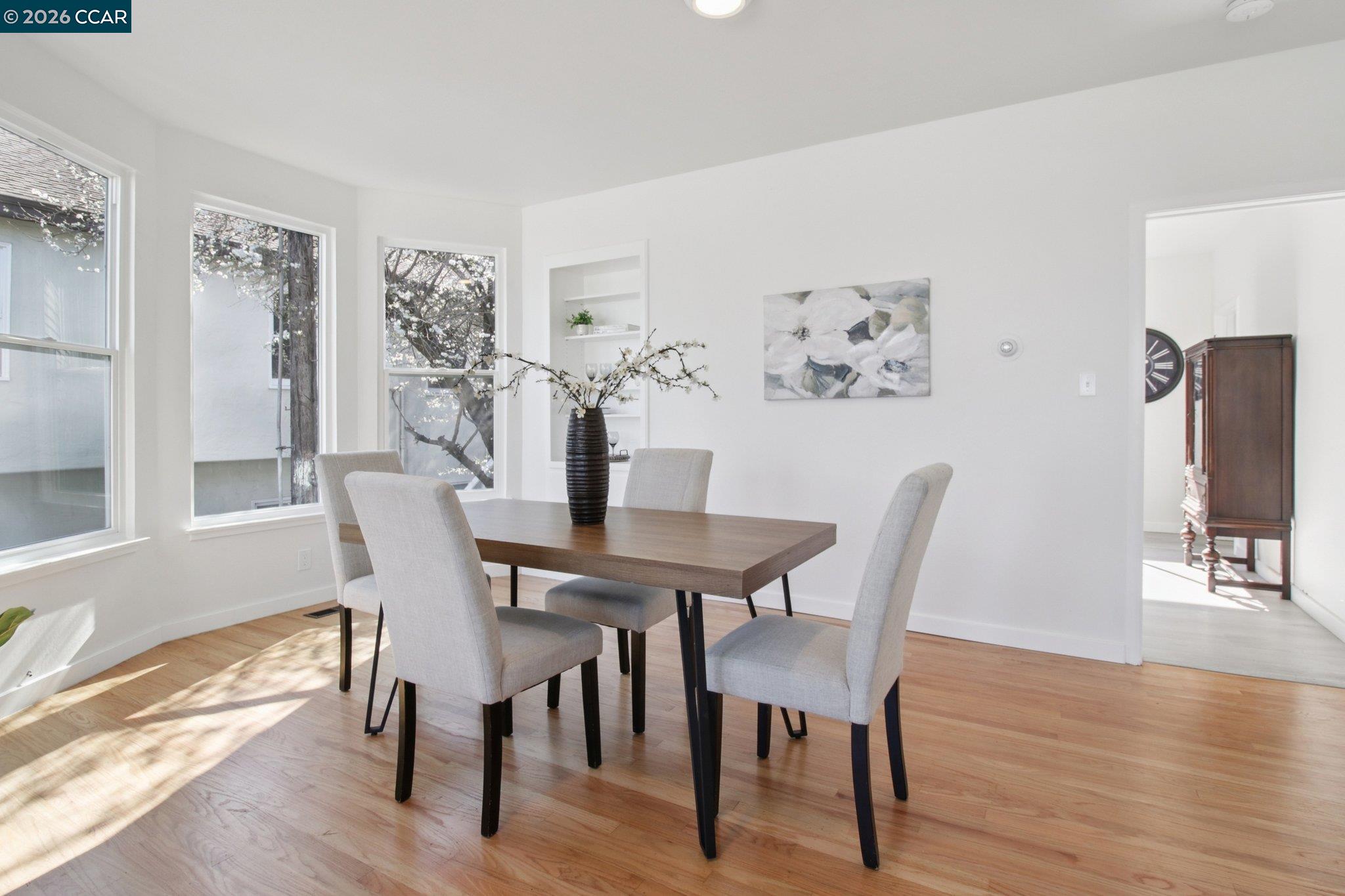 Detail Gallery Image 8 of 32 For 211 Delfino Ave, Richmond,  CA 94801 - 2 Beds | 1 Baths