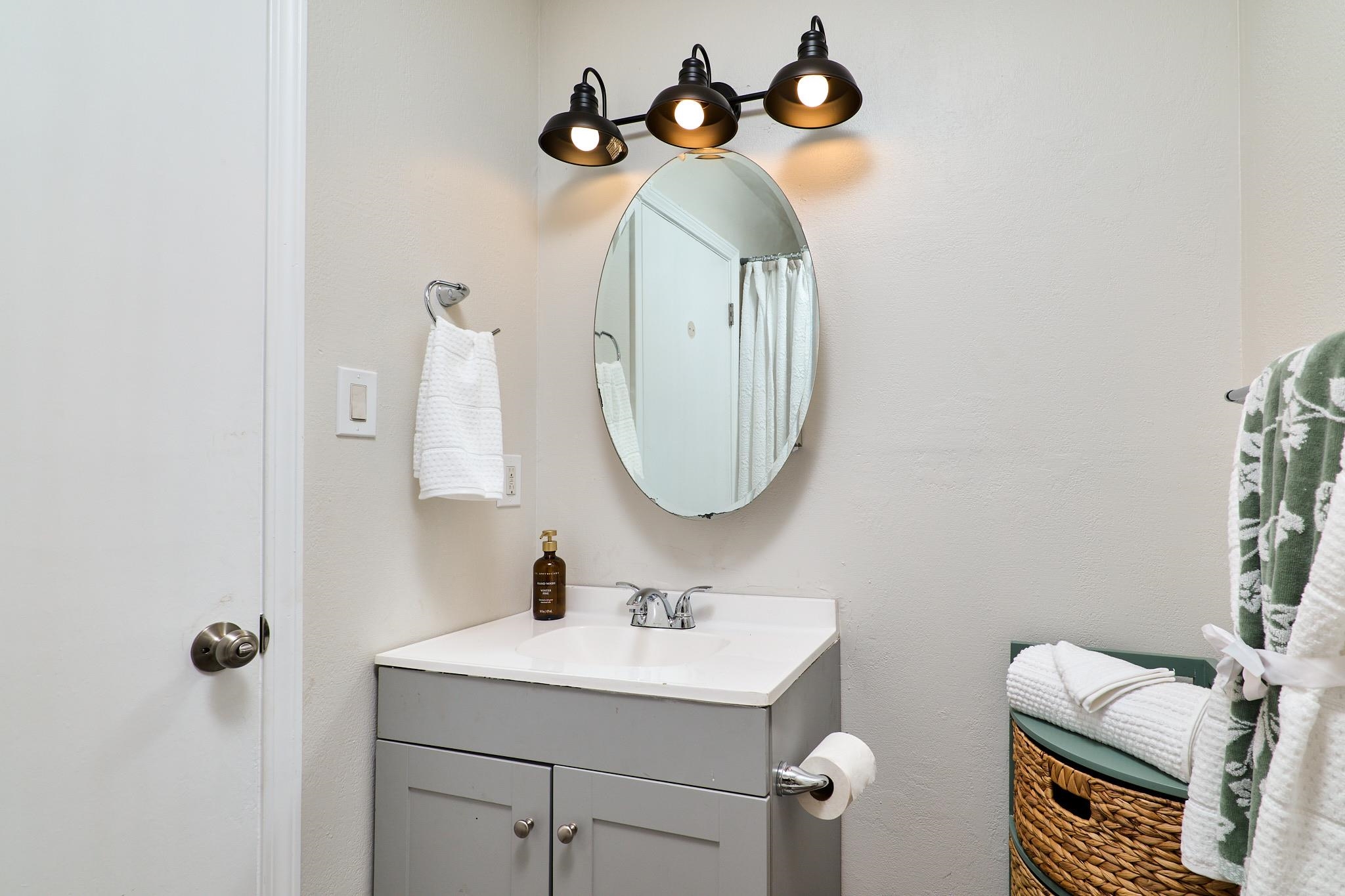 Detail Gallery Image 21 of 27 For 4320 Delta Fair Blvd, Antioch,  CA 94509 - 3 Beds | 1/1 Baths