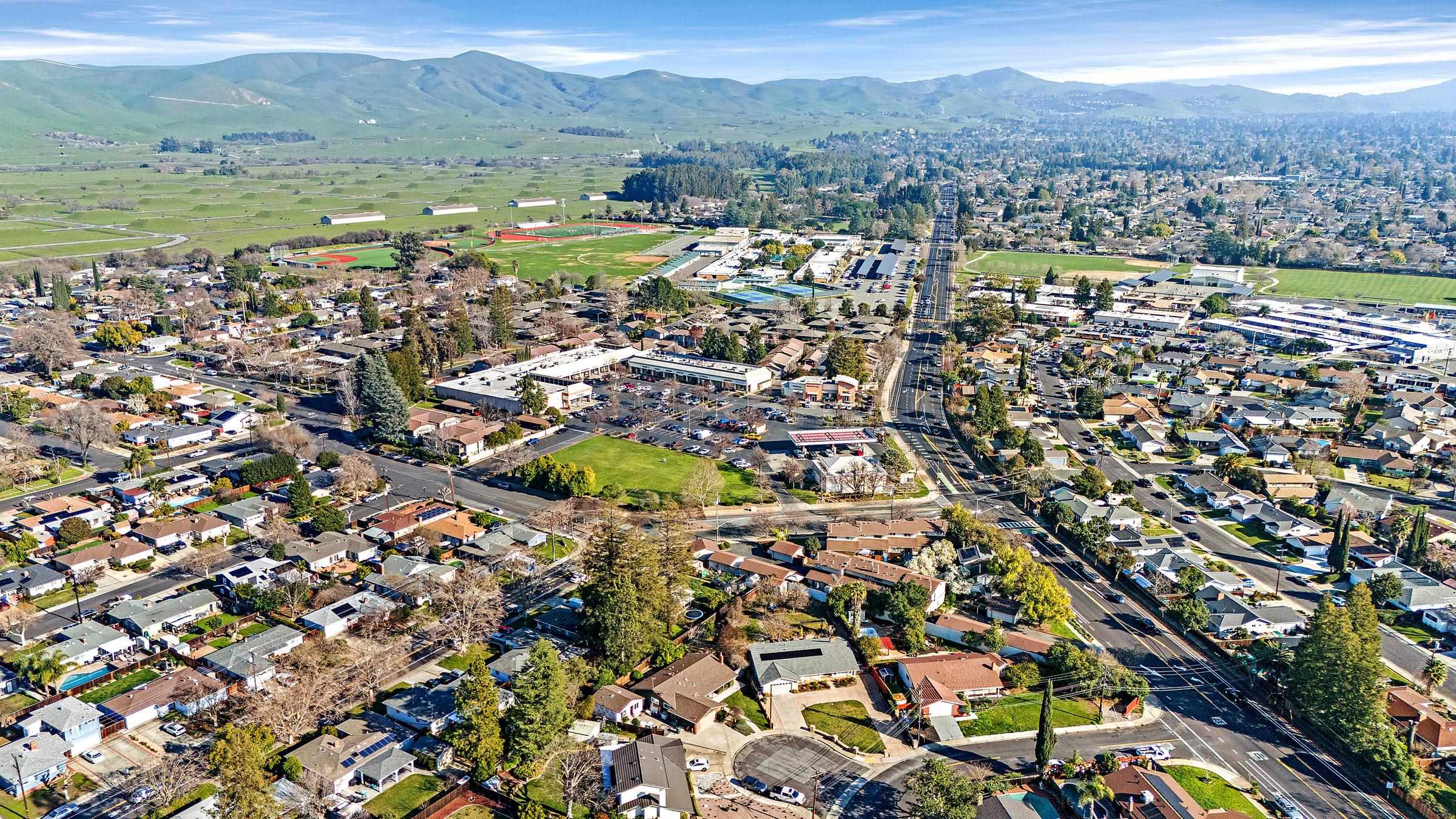 Detail Gallery Image 24 of 60 For 1834 Venice Dr, Concord,  CA 94519 - 3 Beds | 1 Baths
