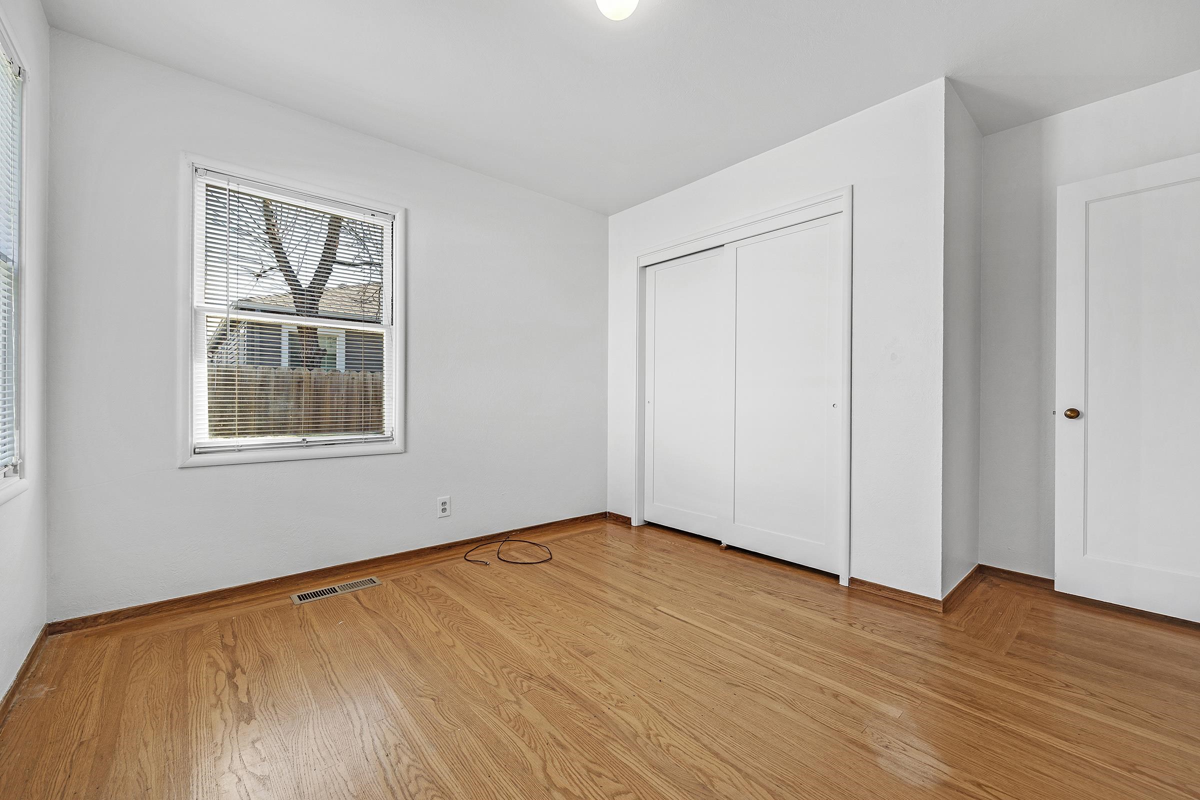 Detail Gallery Image 38 of 60 For 1834 Venice Dr, Concord,  CA 94519 - 3 Beds | 1 Baths