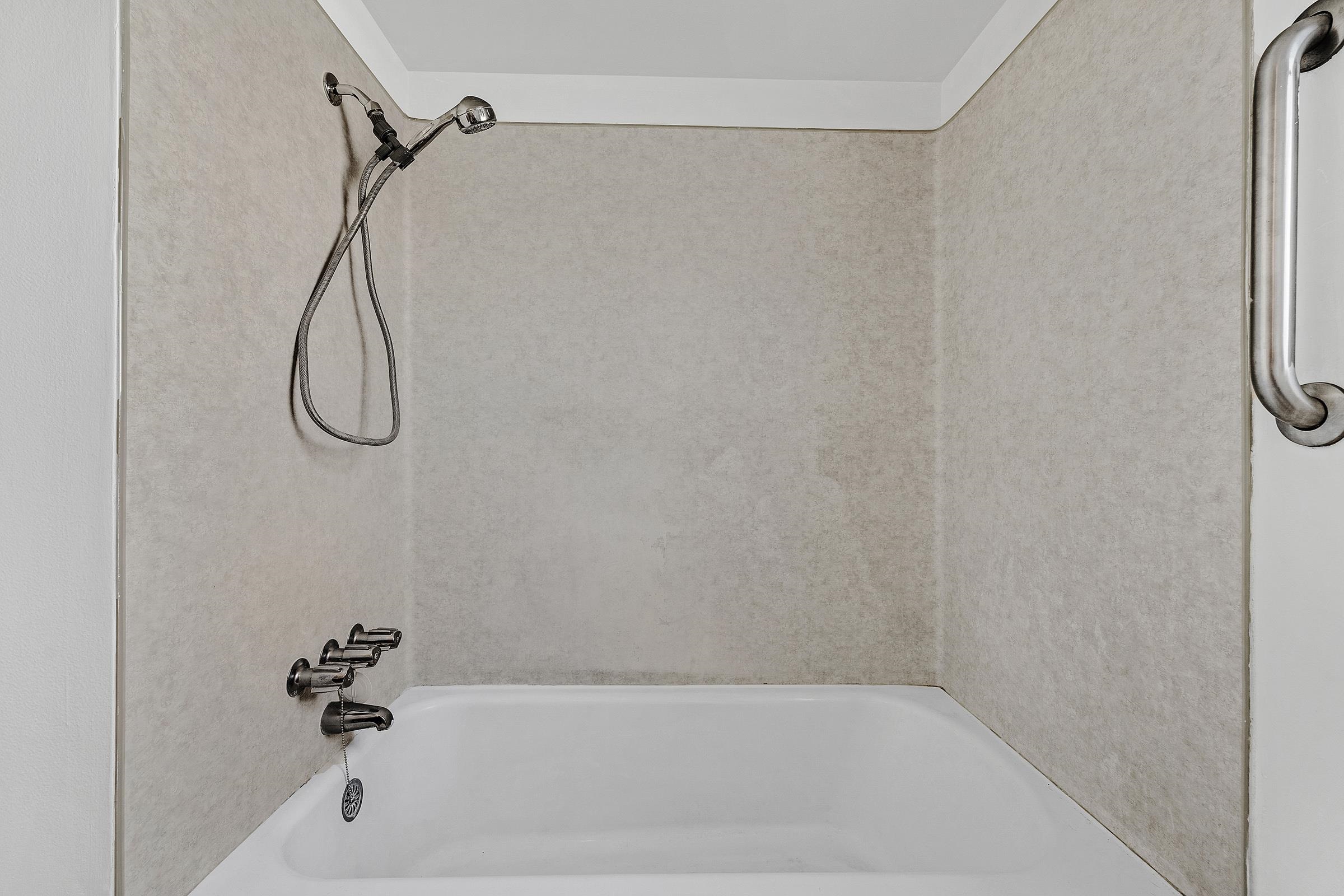 Detail Gallery Image 42 of 60 For 1834 Venice Dr, Concord,  CA 94519 - 3 Beds | 1 Baths