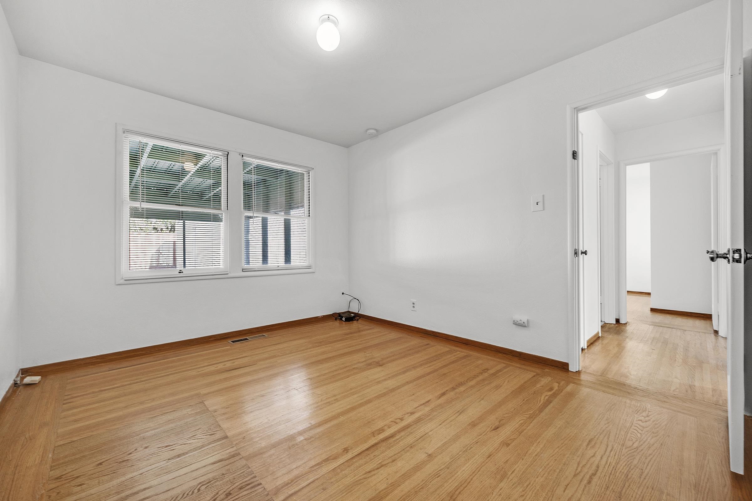 Detail Gallery Image 52 of 60 For 1834 Venice Dr, Concord,  CA 94519 - 3 Beds | 1 Baths