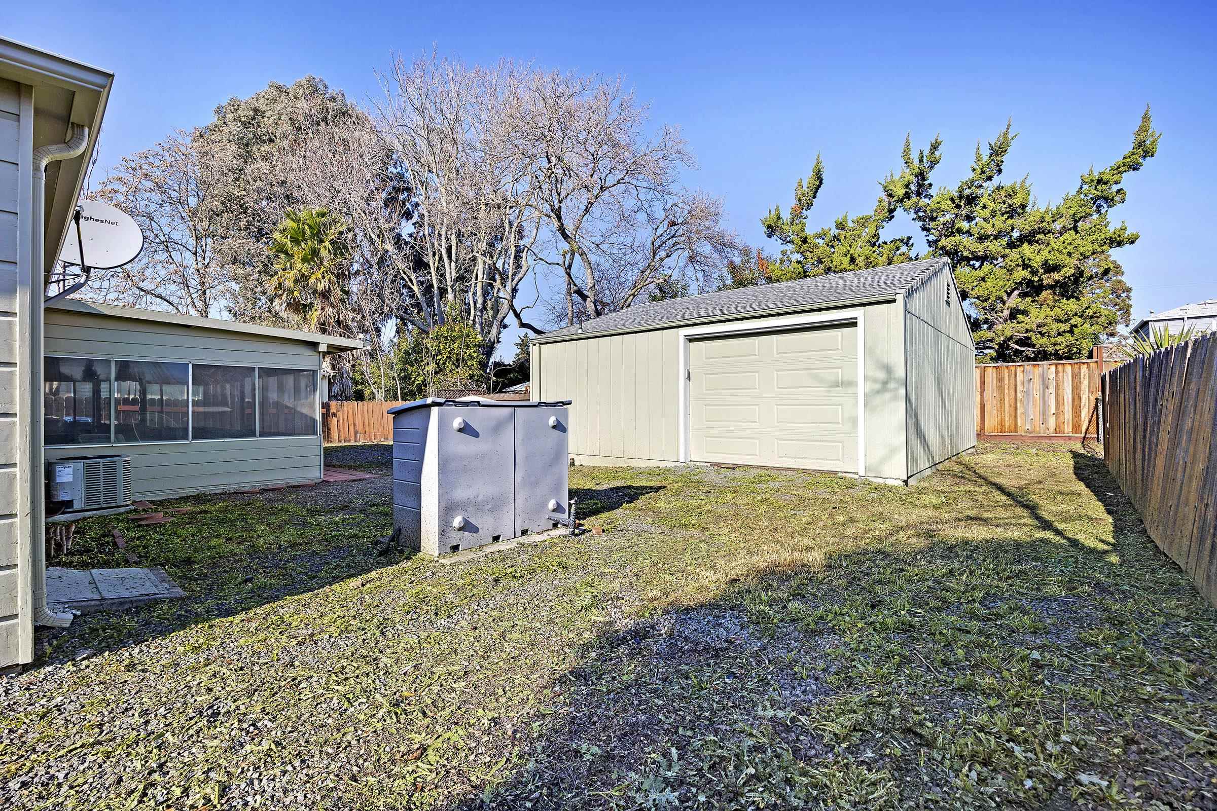 Detail Gallery Image 56 of 60 For 1834 Venice Dr, Concord,  CA 94519 - 3 Beds | 1 Baths