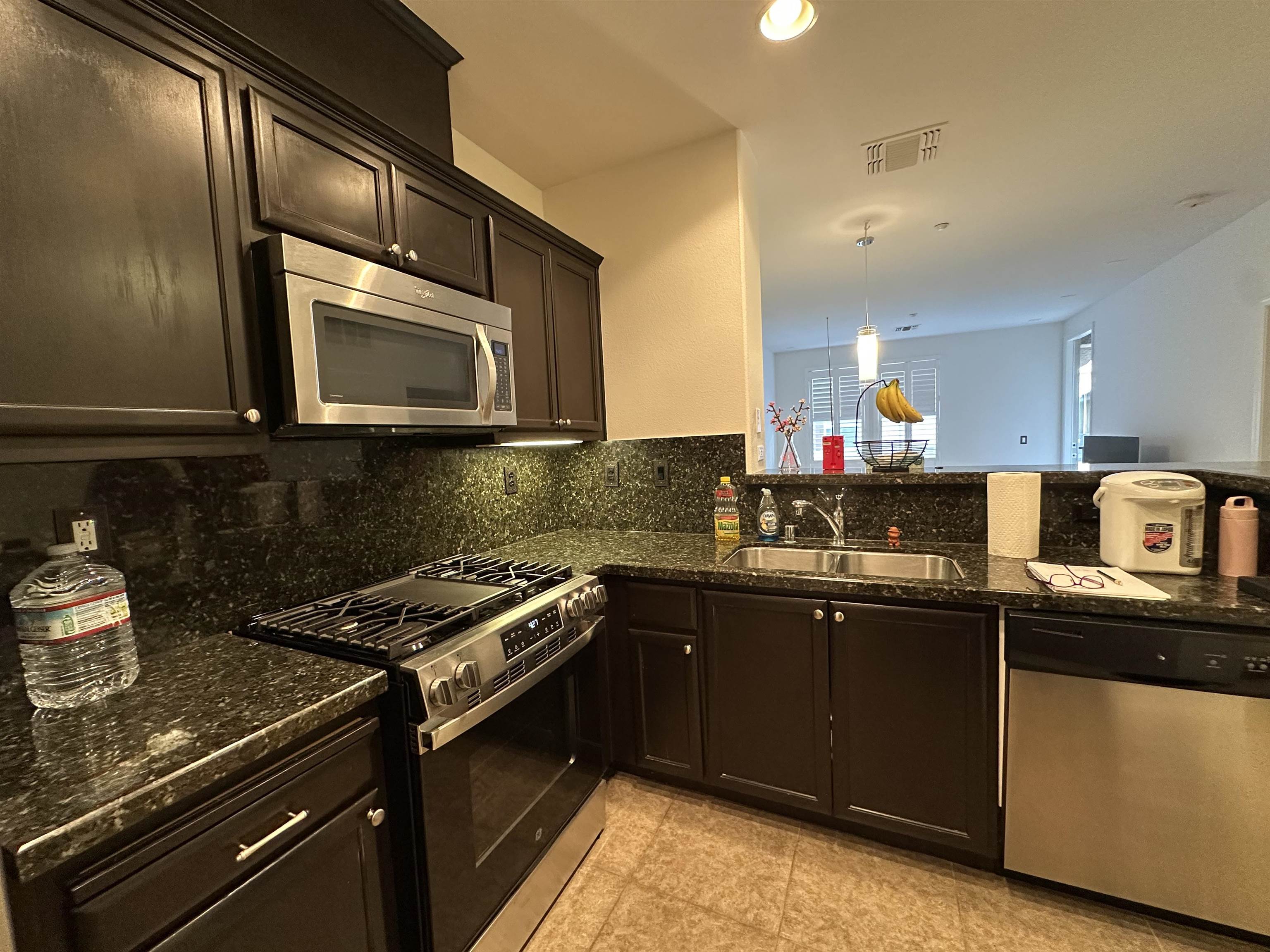 Detail Gallery Image 4 of 18 For 3420 Finnian Way #328,  Dublin,  CA 94568 - 1 Beds | 1 Baths