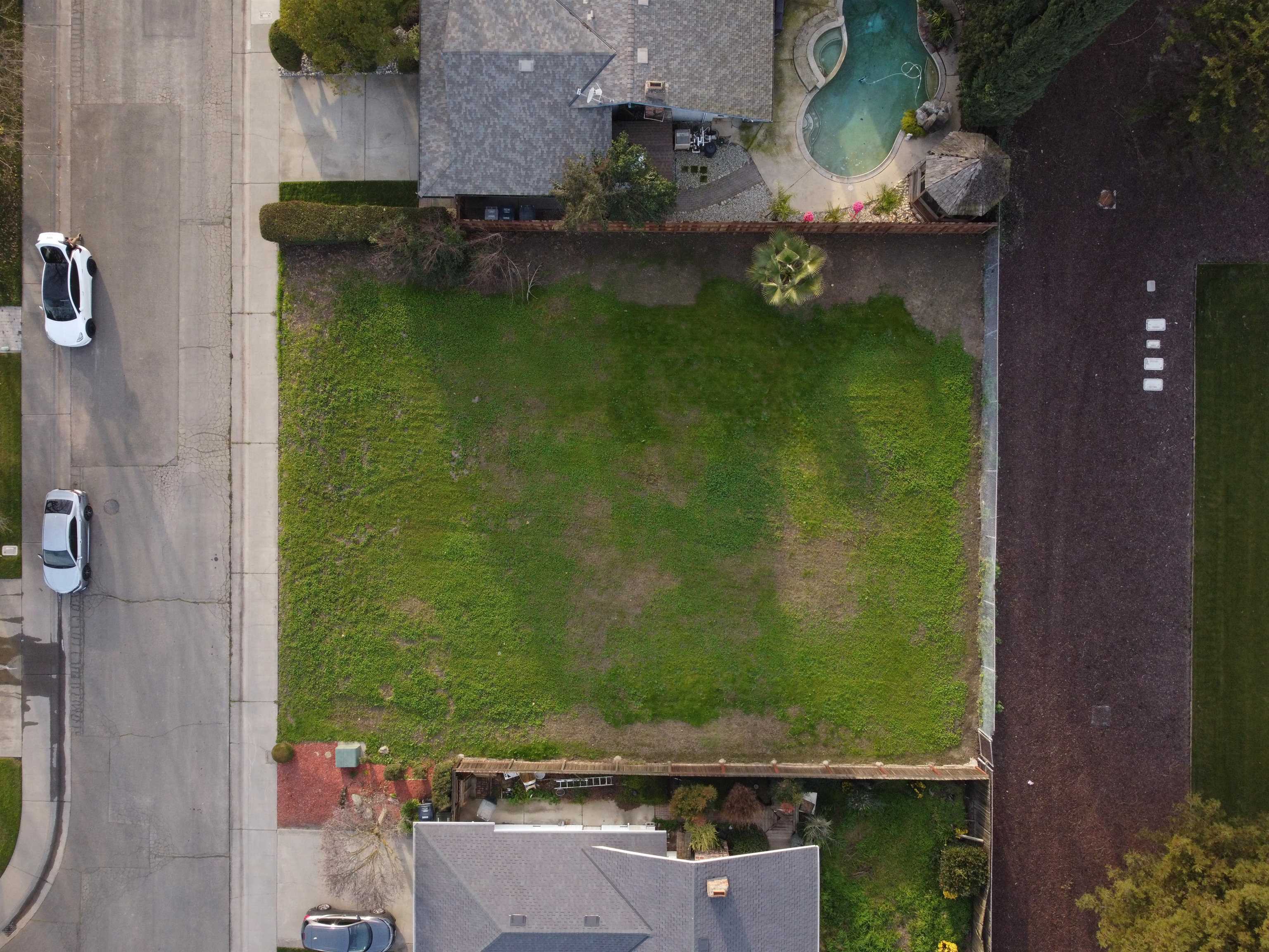 Detail Gallery Image 4 of 10 For 763 Westlite Cir, Sacramento,  CA 95831 - – Beds | – Baths