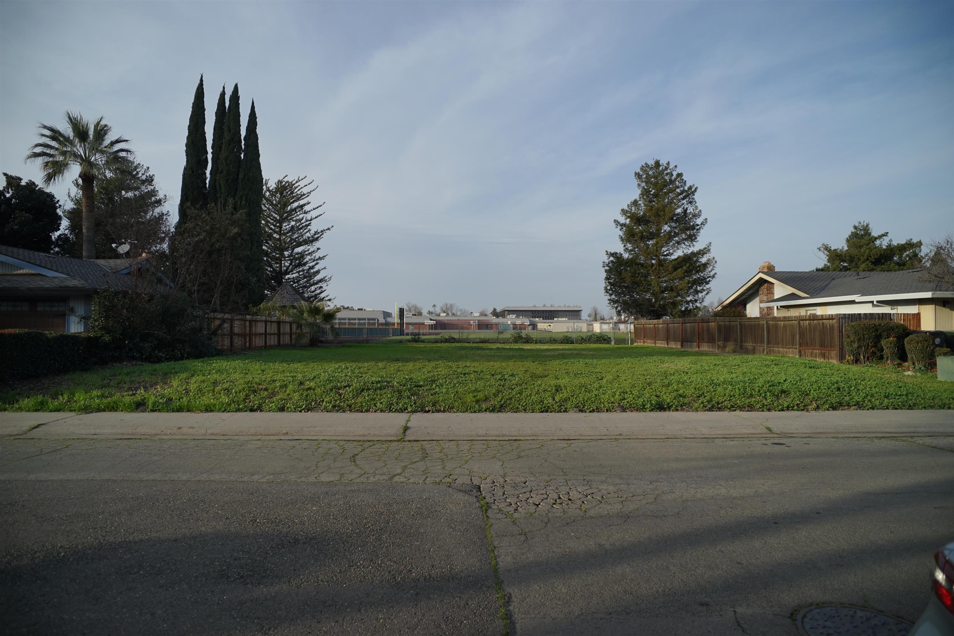 Detail Gallery Image 10 of 10 For 763 Westlite Cir, Sacramento,  CA 95831 - – Beds | – Baths