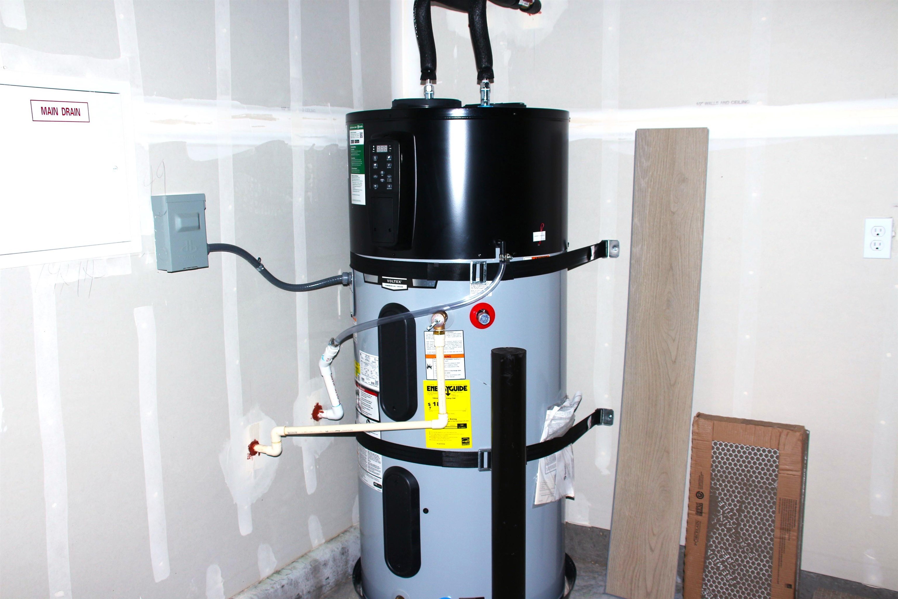 Detail Gallery Image 19 of 44 For 3596 Kona Kai Way, Sacramento,  CA 95835 - 5 Beds | 3 Baths