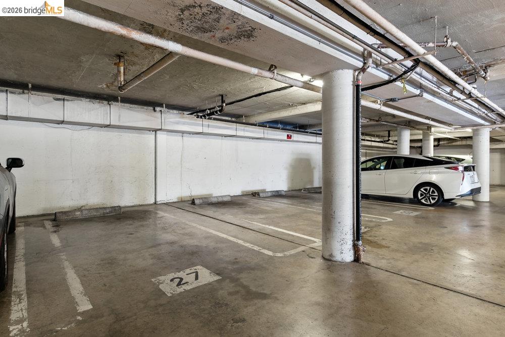 Detail Gallery Image 23 of 33 For 2601 College Ave #203,  Berkeley,  CA 94704 - 2 Beds | 1 Baths