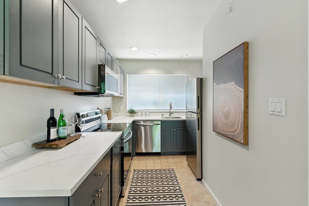 Detail Gallery Image 32 of 33 For 2601 College Ave #203,  Berkeley,  CA 94704 - 2 Beds | 1 Baths
