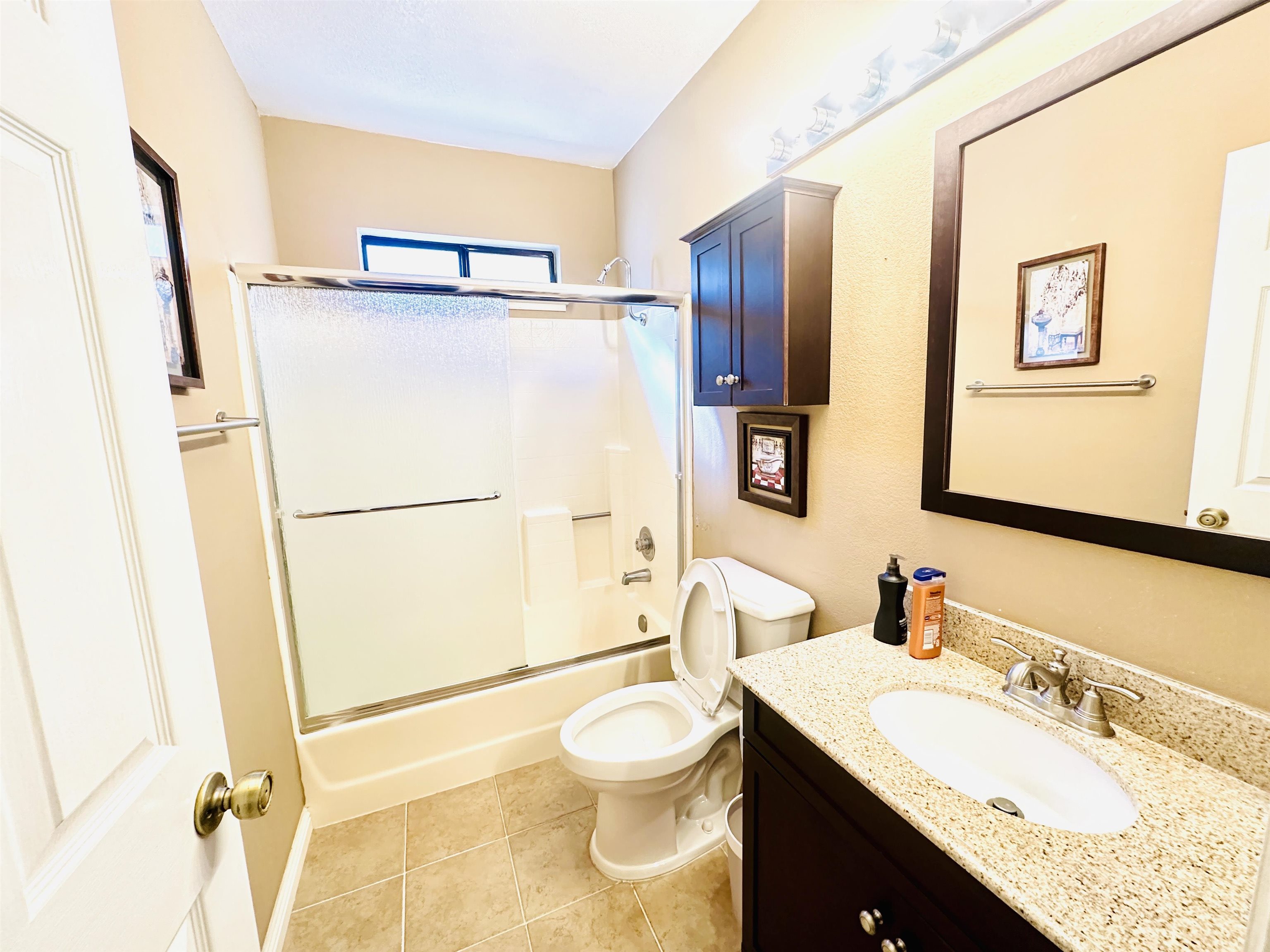 Photo #4: 41122693 Listing: Photo #4