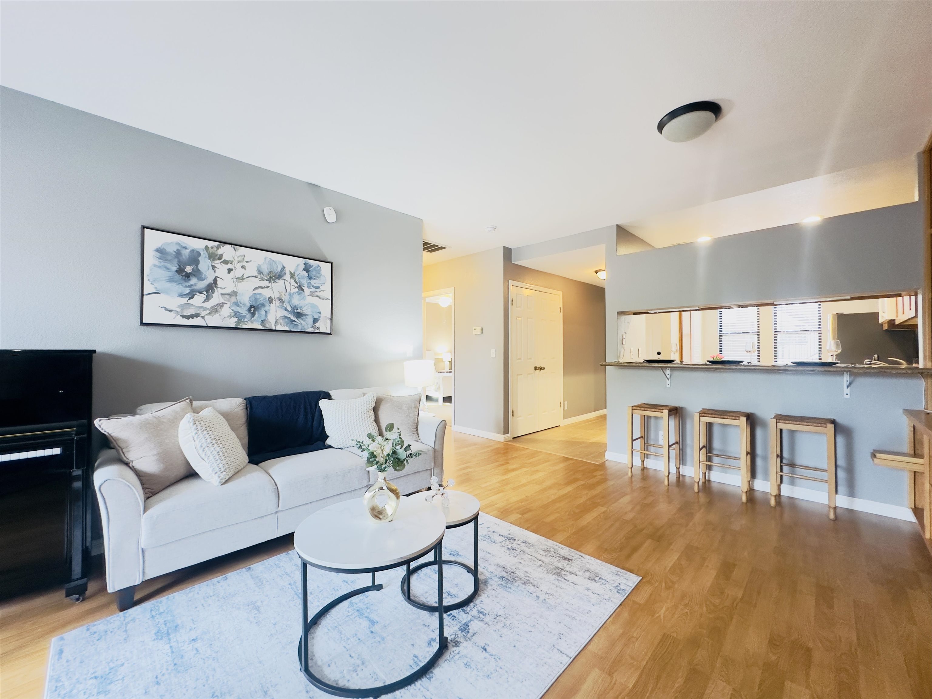 Photo #9: 41122693 Listing: Photo #9