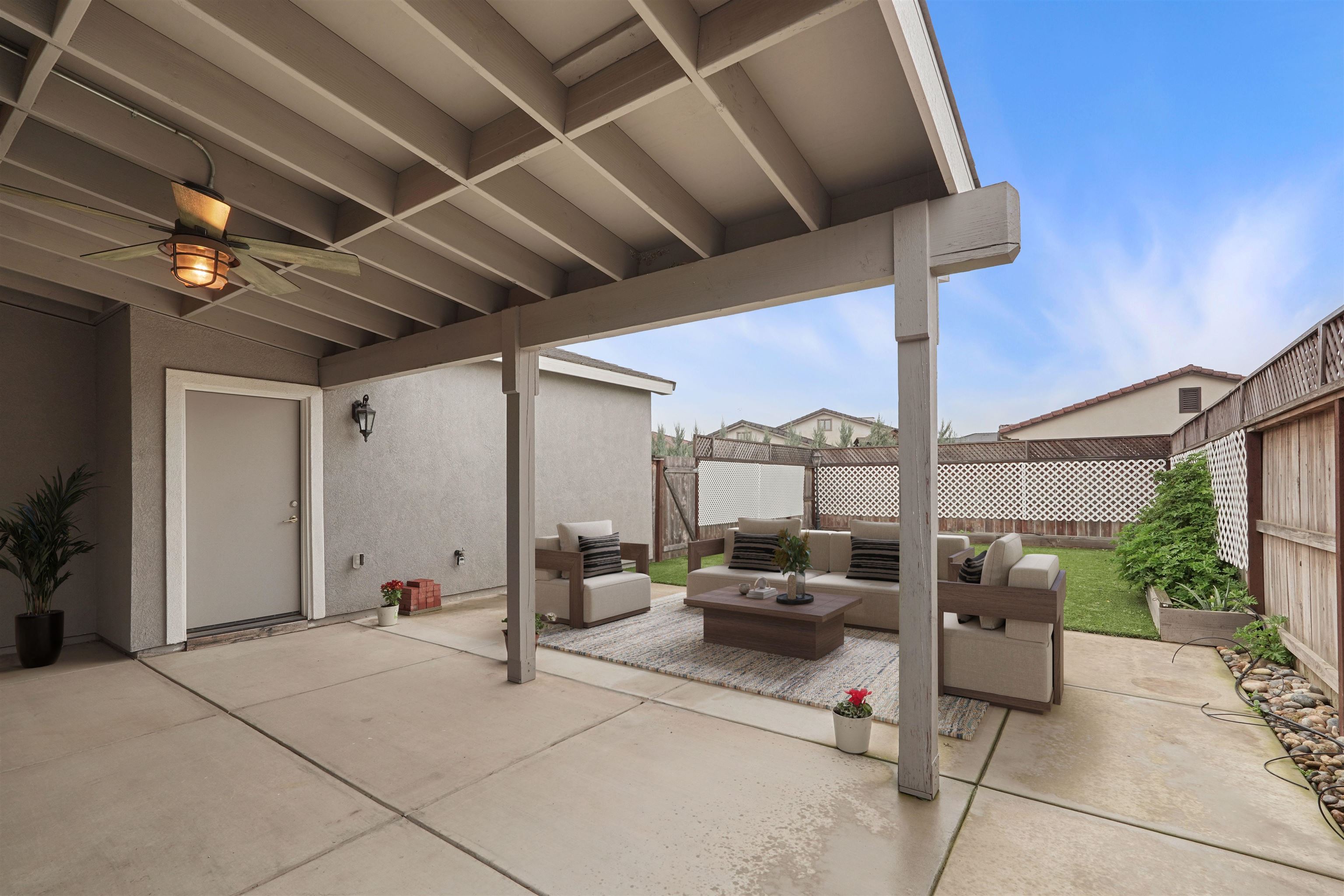 Detail Gallery Image 13 of 39 For 563 Bascule Dr, Oakdale,  CA 95361 - 4 Beds | 3 Baths