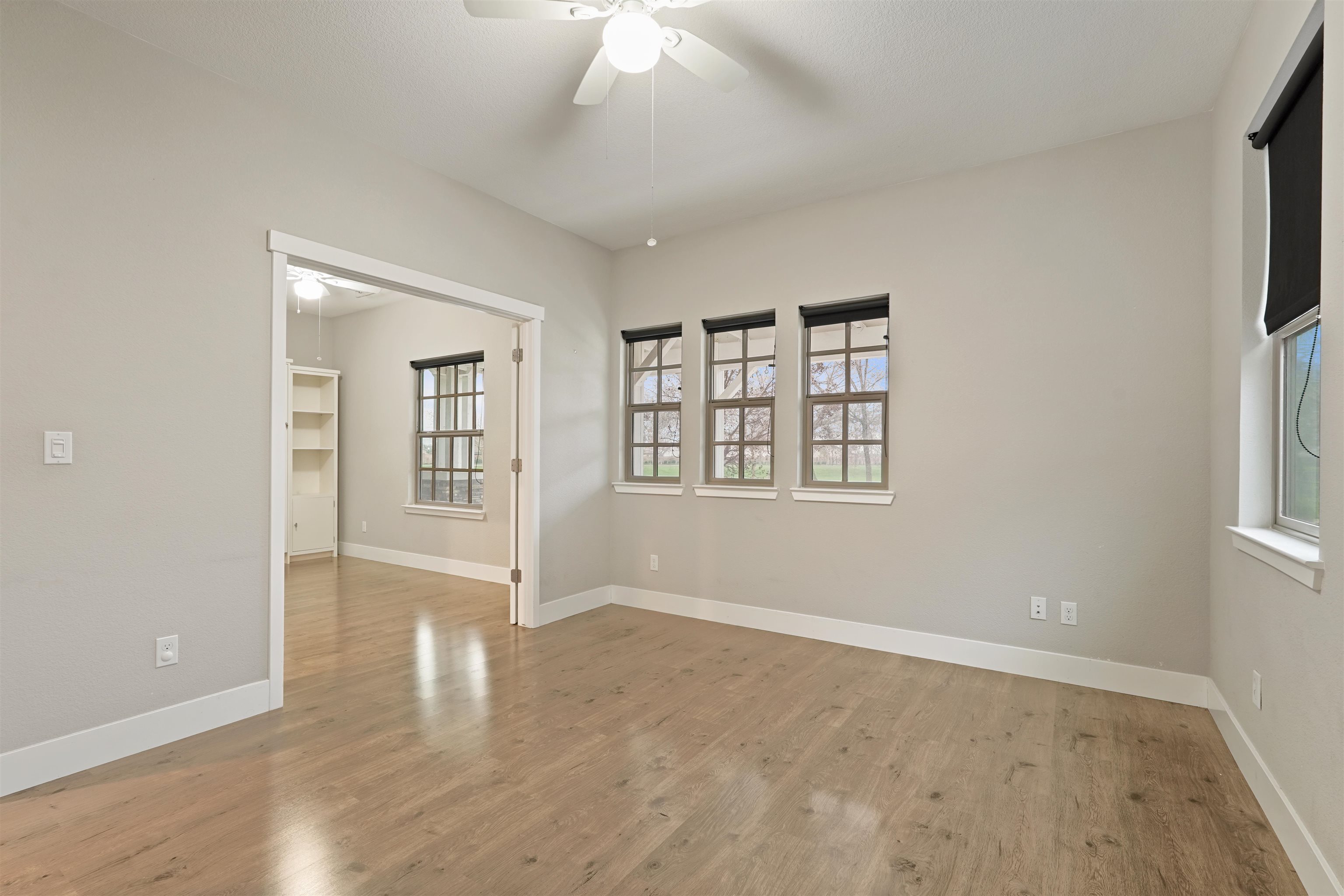 Detail Gallery Image 29 of 39 For 563 Bascule Dr, Oakdale,  CA 95361 - 4 Beds | 3 Baths