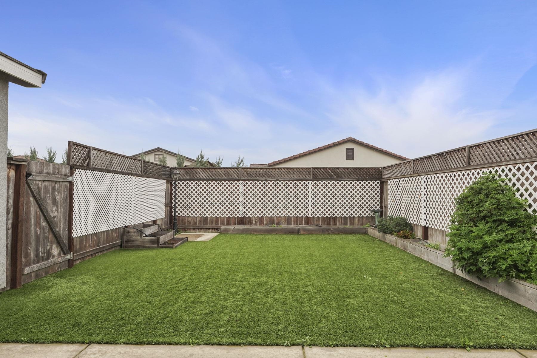 Detail Gallery Image 36 of 39 For 563 Bascule Dr, Oakdale,  CA 95361 - 4 Beds | 3 Baths