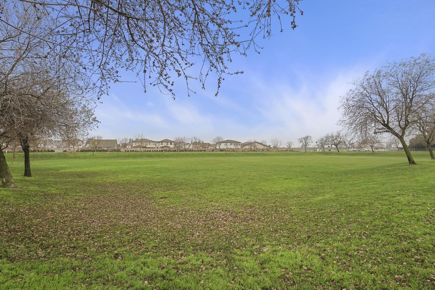 Detail Gallery Image 39 of 39 For 563 Bascule Dr, Oakdale,  CA 95361 - 4 Beds | 3 Baths