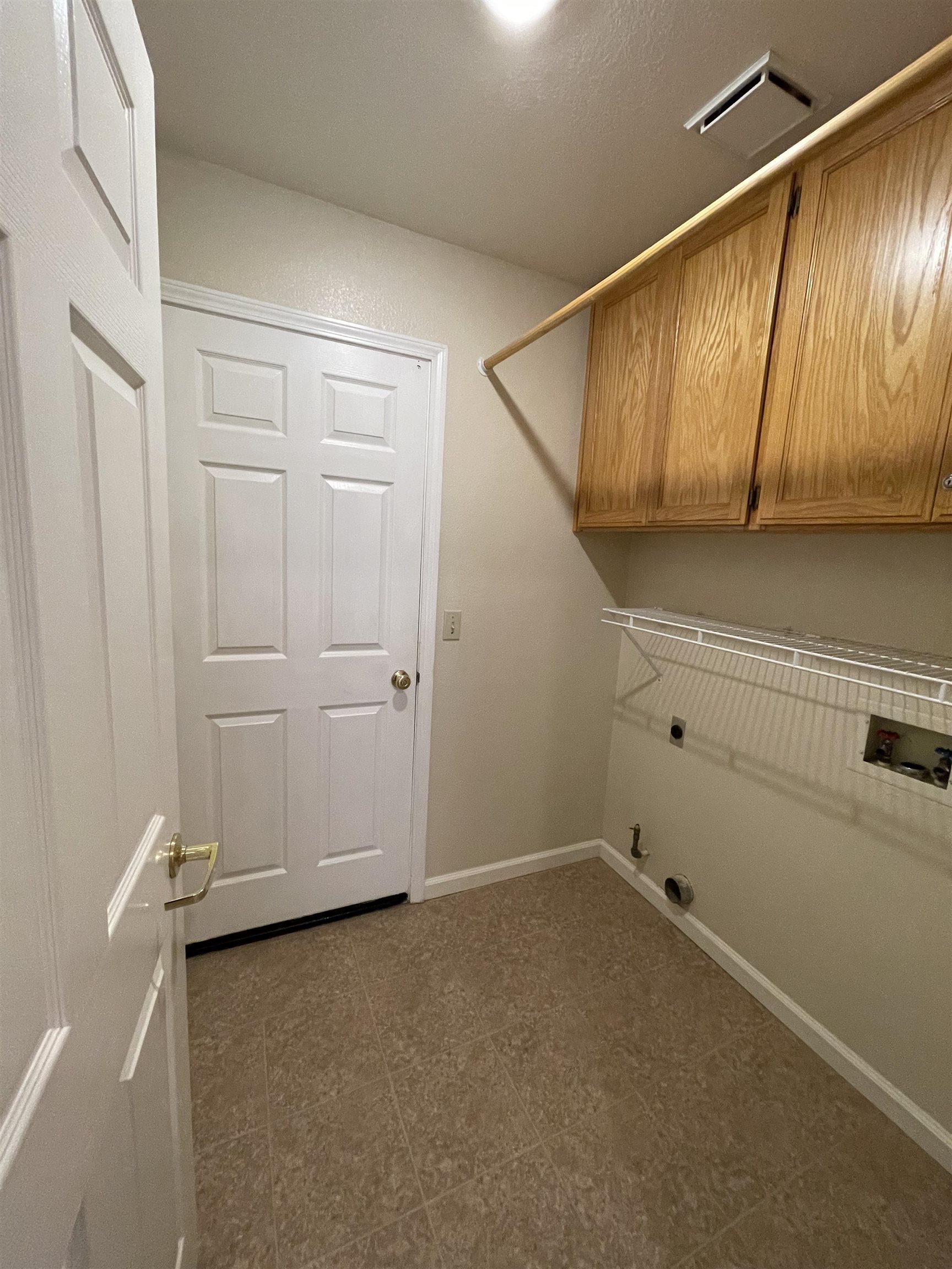 Detail Gallery Image 25 of 44 For 451 Palisades Dr, Chico,  CA 95928 - 4 Beds | 2 Baths