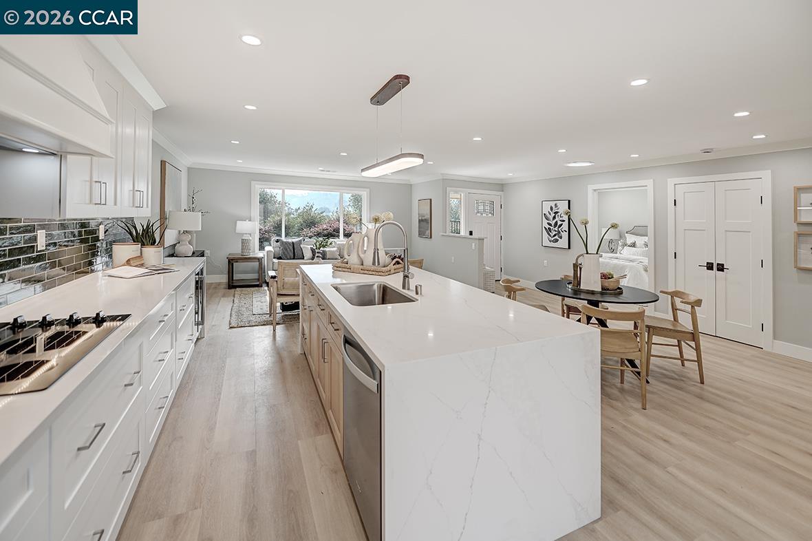 Photo #17: 41122697 Listing: Photo #17