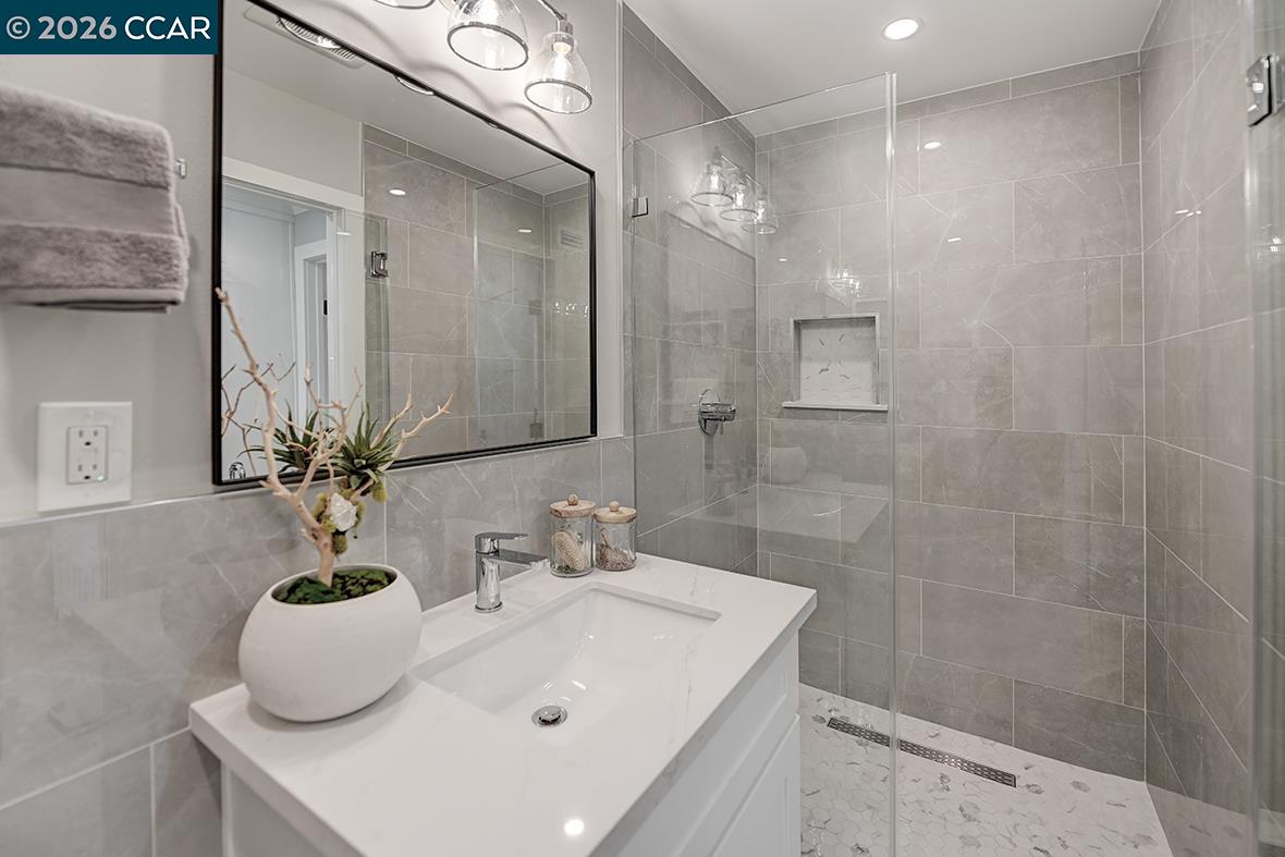 Photo #28: 41122697 Listing: Photo #28