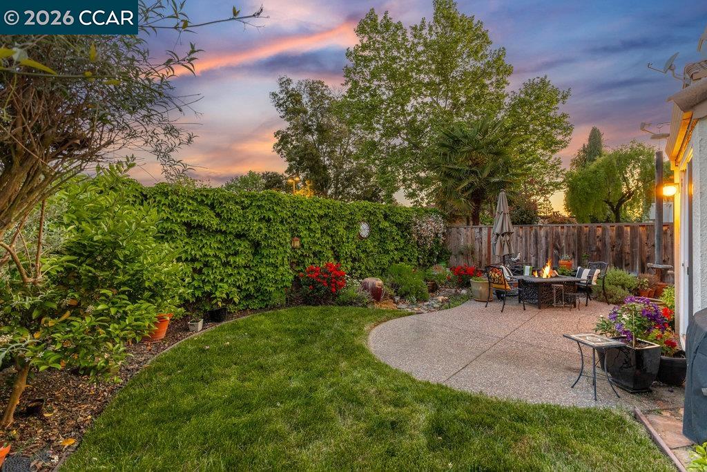 Detail Gallery Image 27 of 34 For 1086 Vista Pointe Cir, San Ramon,  CA 94582 - 4 Beds | 3 Baths