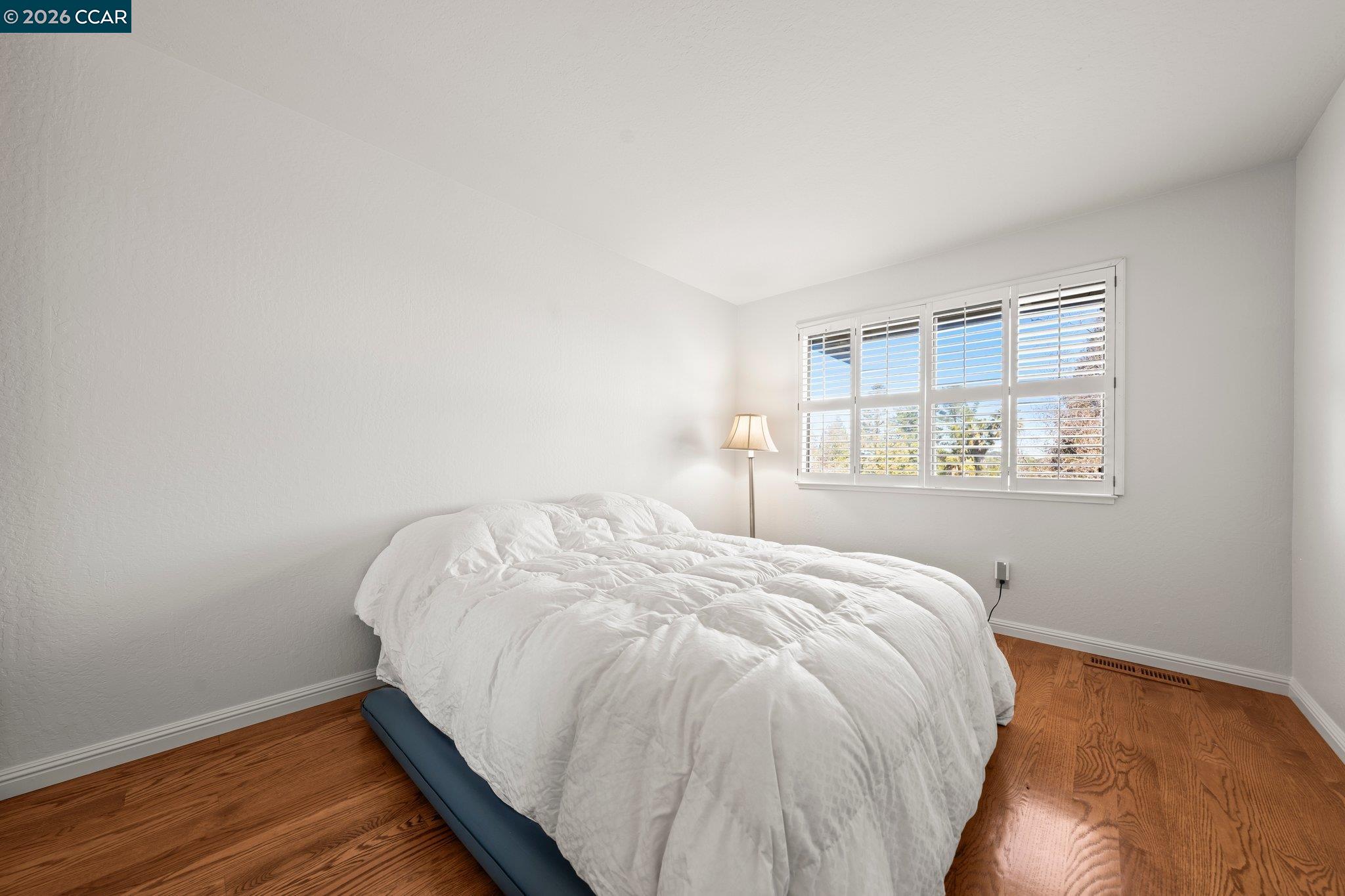 Detail Gallery Image 17 of 28 For 20 Elton Court, Pleasant Hill,  CA 94523 - 4 Beds | 2/1 Baths