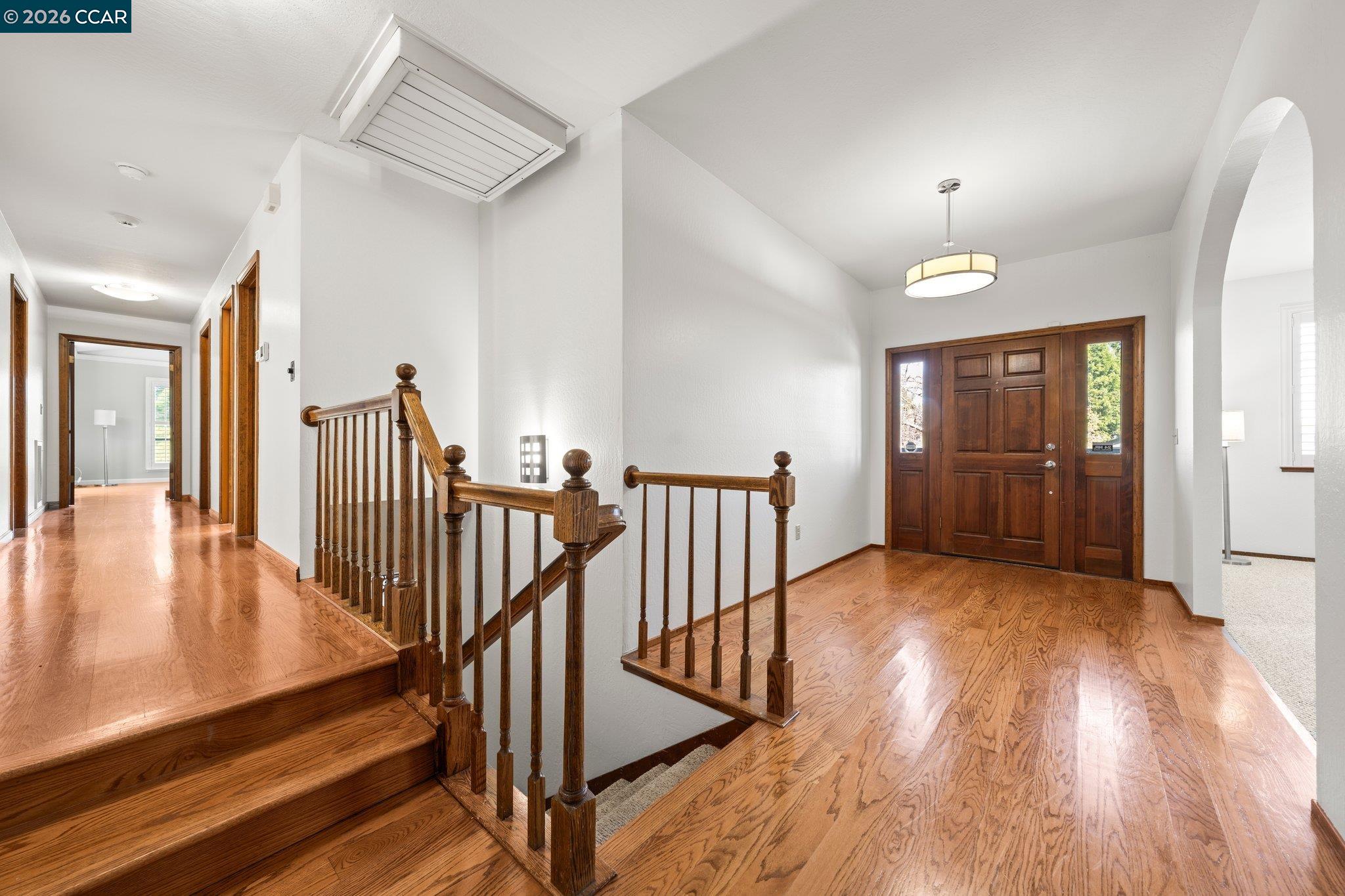 Detail Gallery Image 4 of 28 For 20 Elton Court, Pleasant Hill,  CA 94523 - 4 Beds | 2/1 Baths