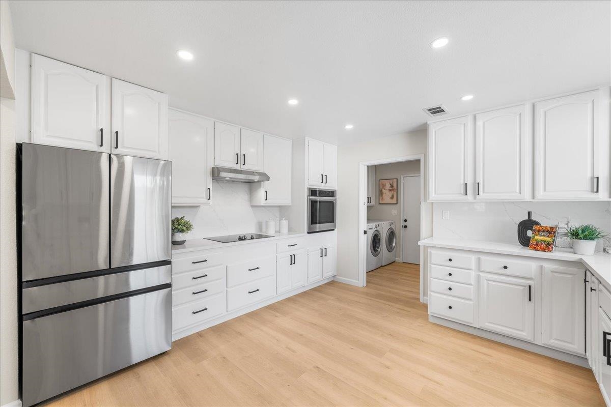 Detail Gallery Image 13 of 50 For 42077 Miranda St, Fremont,  CA 94539 - 5 Beds | 3 Baths