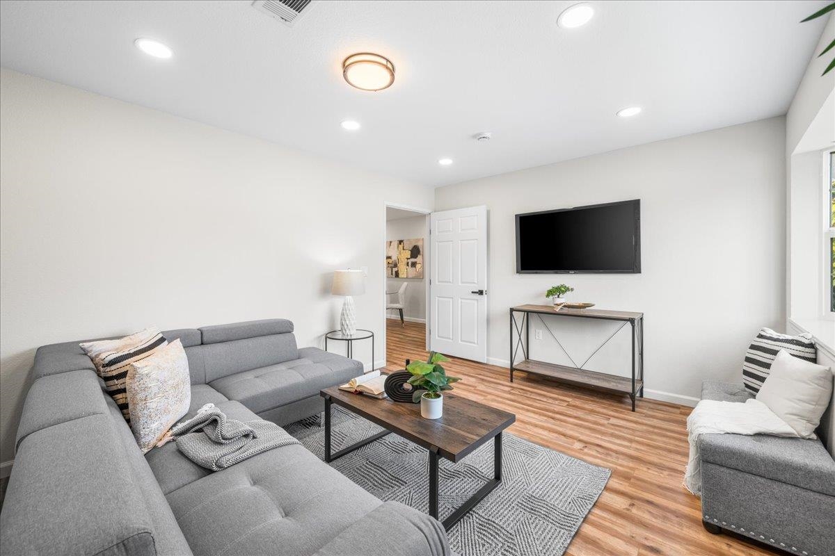 Detail Gallery Image 33 of 50 For 42077 Miranda St, Fremont,  CA 94539 - 5 Beds | 3 Baths