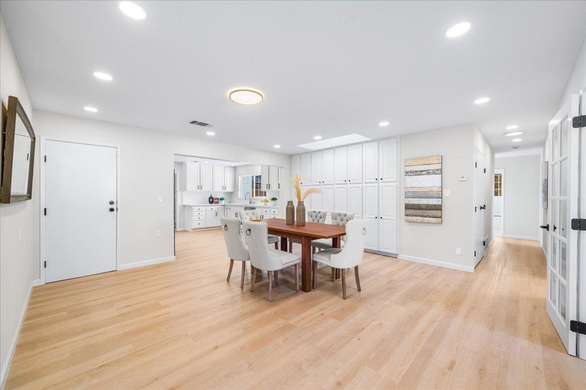 Detail Gallery Image 10 of 50 For 42077 Miranda St, Fremont,  CA 94539 - 5 Beds | 3 Baths